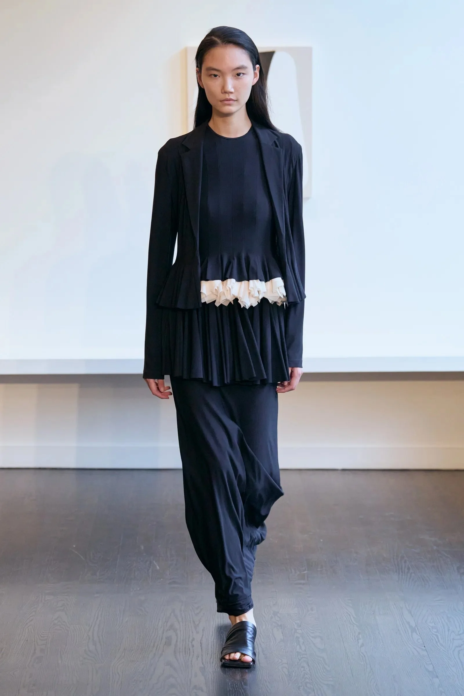 00004-ashlyn-spring-2024-ready-to-wear-credit-gorunway.jpeg