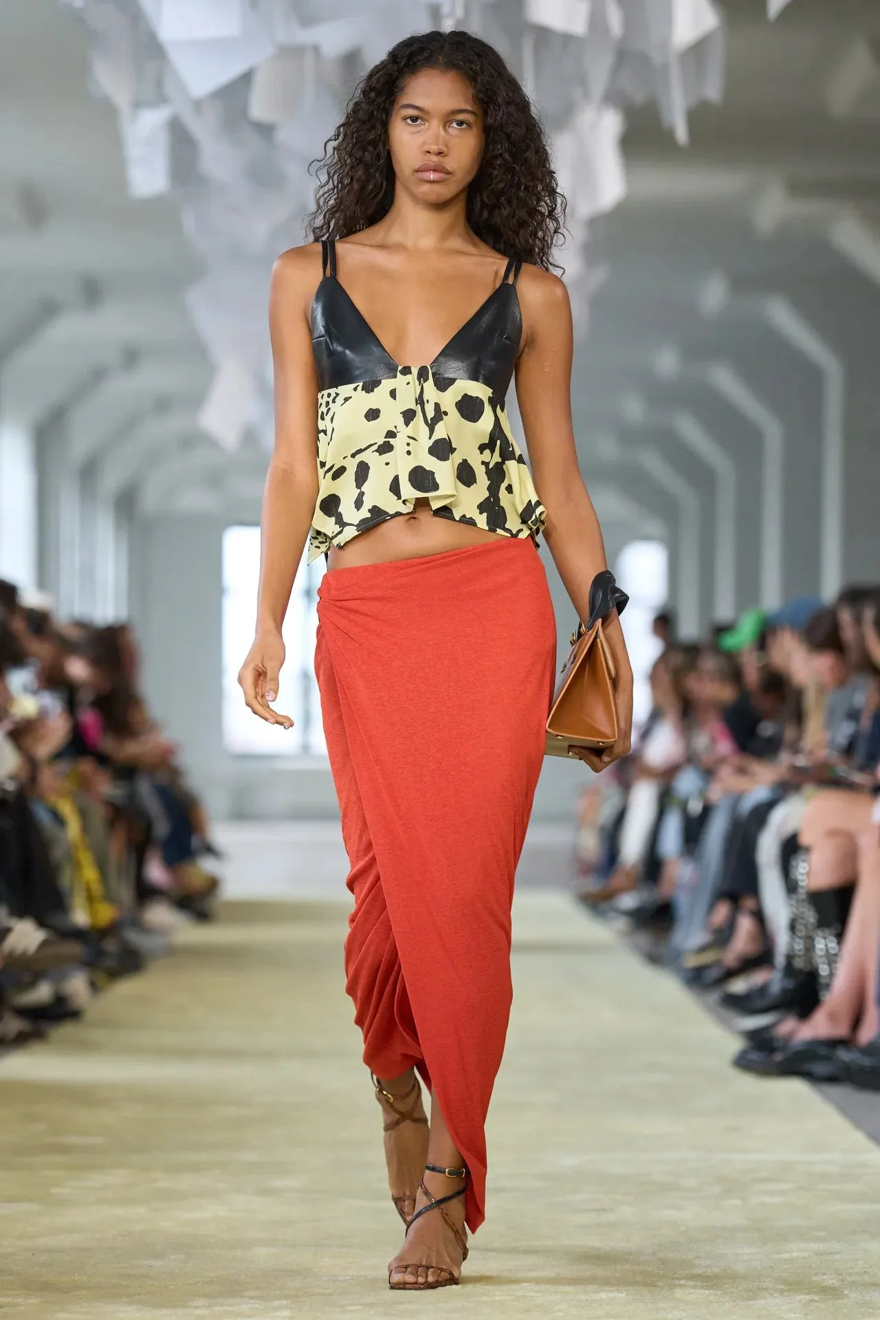 00028-nanushka-spring-2025-ready-to-wear-credit-gorunway.jpg