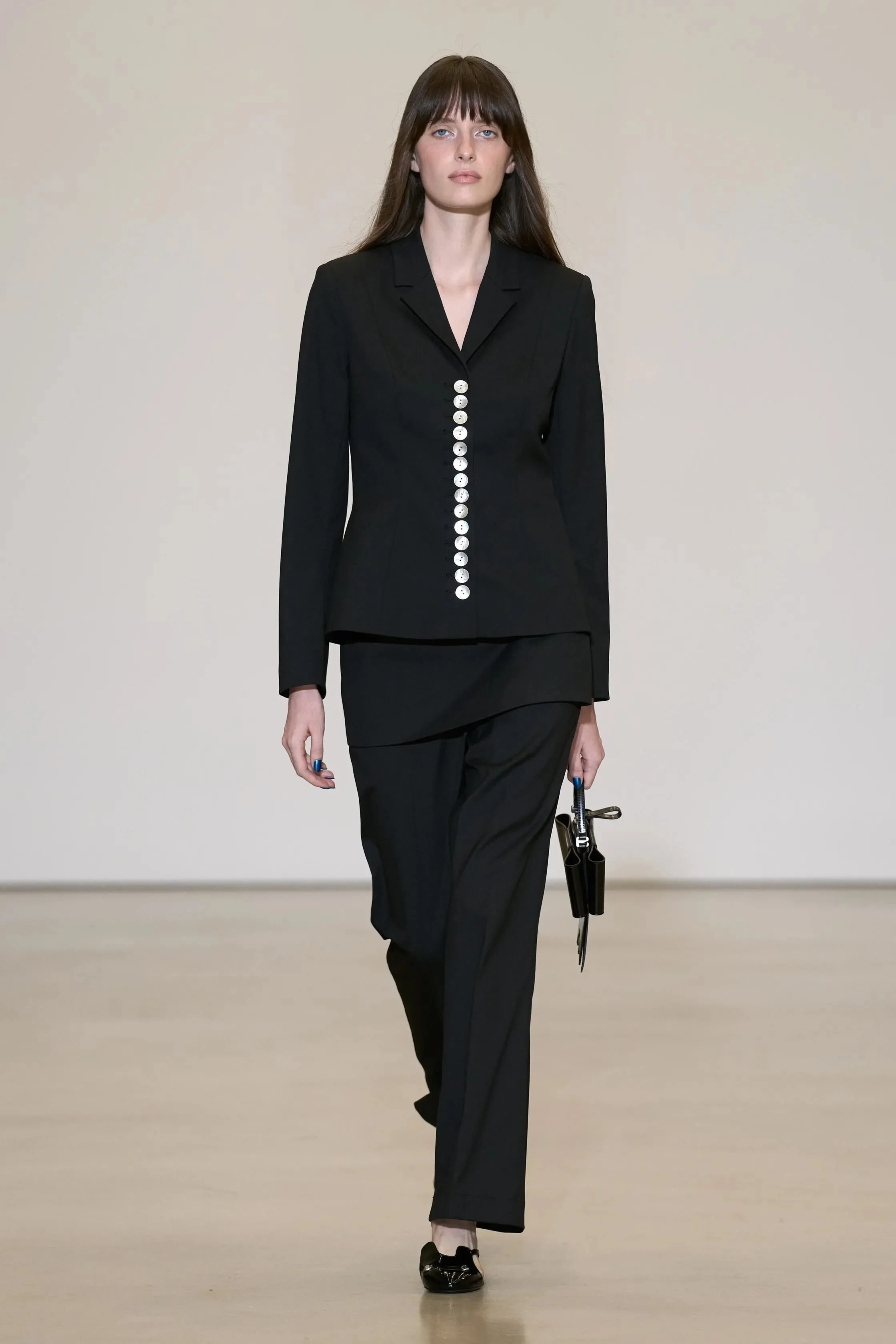 00015-sandy-liang-spring-2027-ready-to-wear-credit-gorunway.jpeg