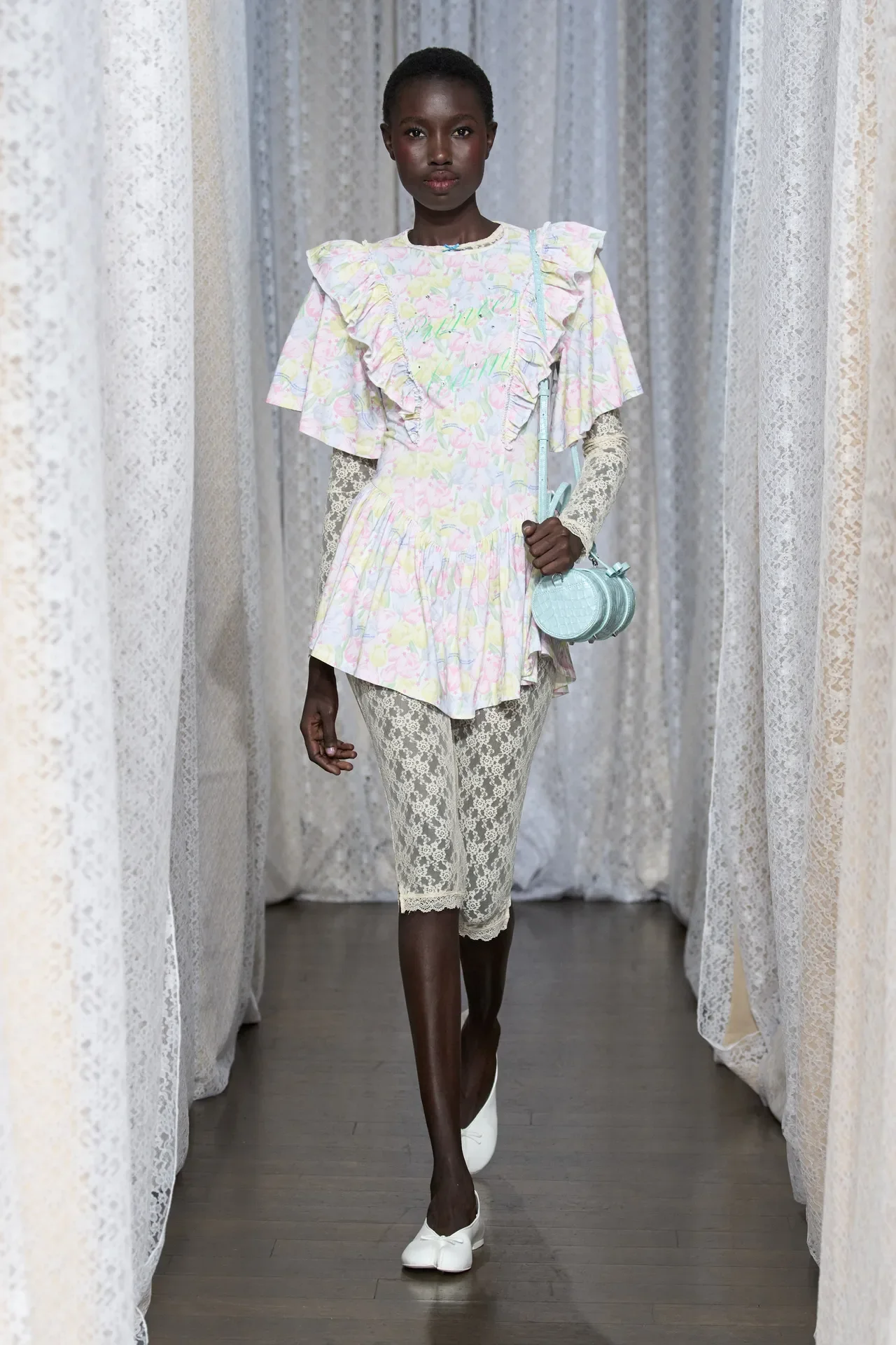 00027-sandy-liang-spring-2026-ready-to-wear-credit-gorunway.webp
