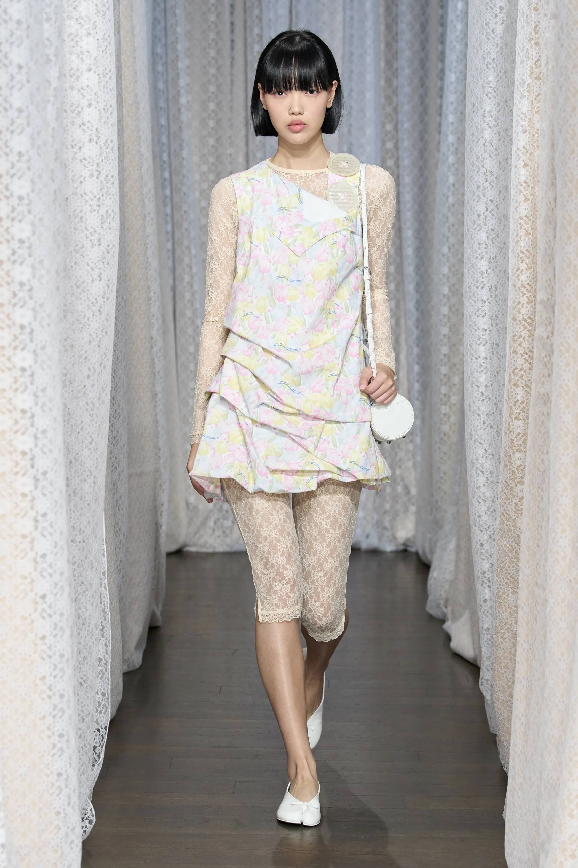 00001-sandy-liang-spring-2026-ready-to-wear-credit-gorunway.jpeg