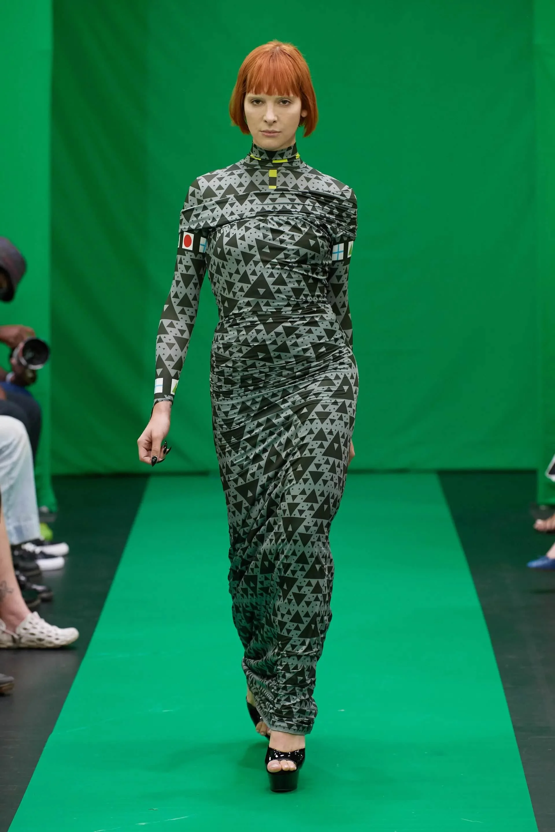 00001-maisie-wilen-spring-2023-ready-to-wear-credit-gorunway.jpeg