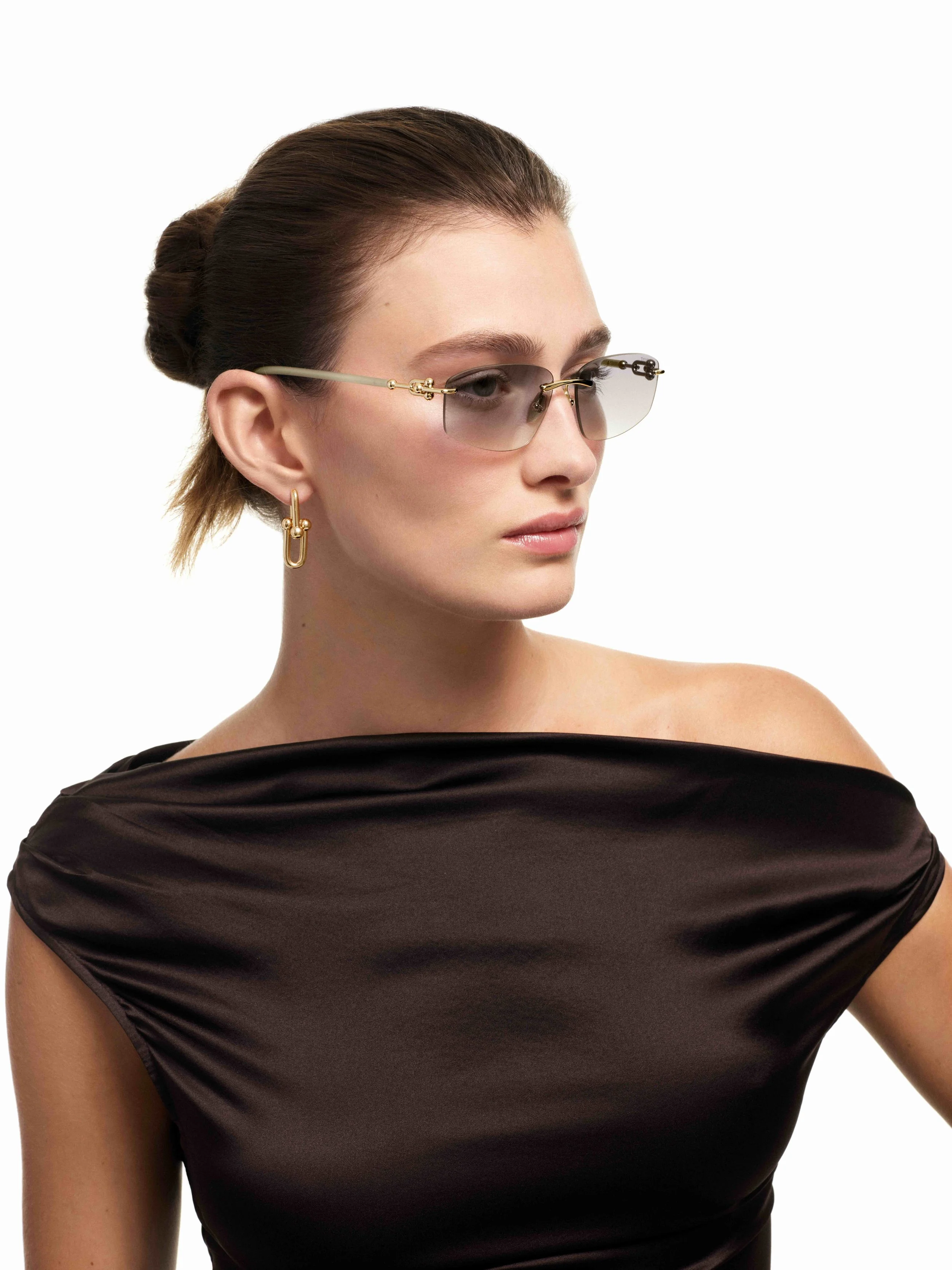 _75957297_FALL25-EYEWEAR-SIO_SHOT09_020_STEPHENREBECCA_250813_E.jpeg