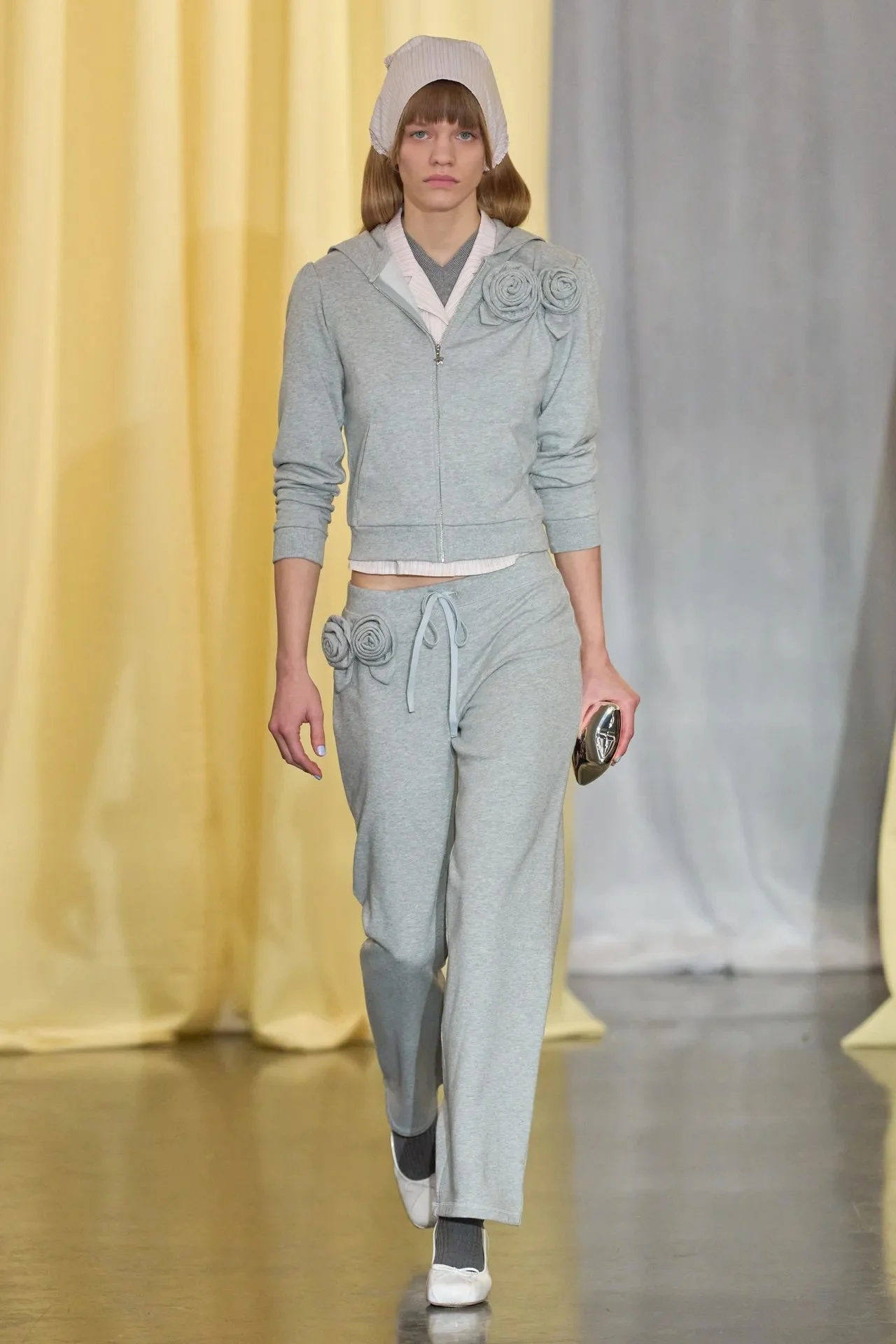 00002-sandy-liang-fall-2024-ready-to-wear-credit-gorunway.jpeg