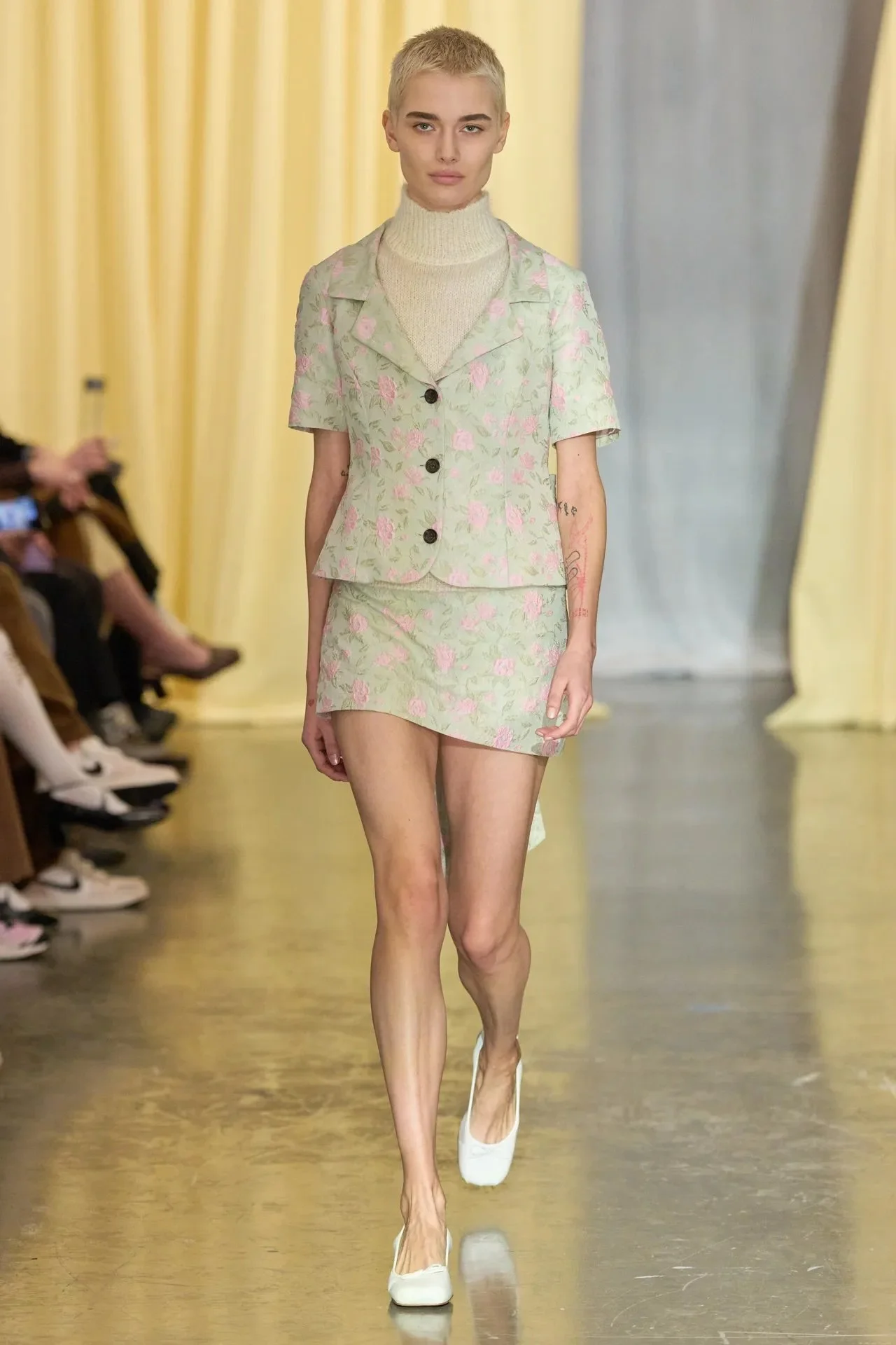 00022-sandy-liang-fall-2024-ready-to-wear-credit-gorunway.jpeg