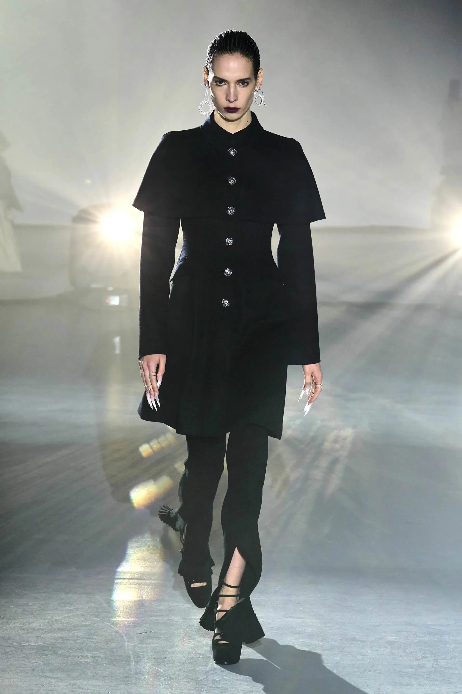 00010-adeam-fall-2023-ready-to-wear-credit-gorunway.jpeg