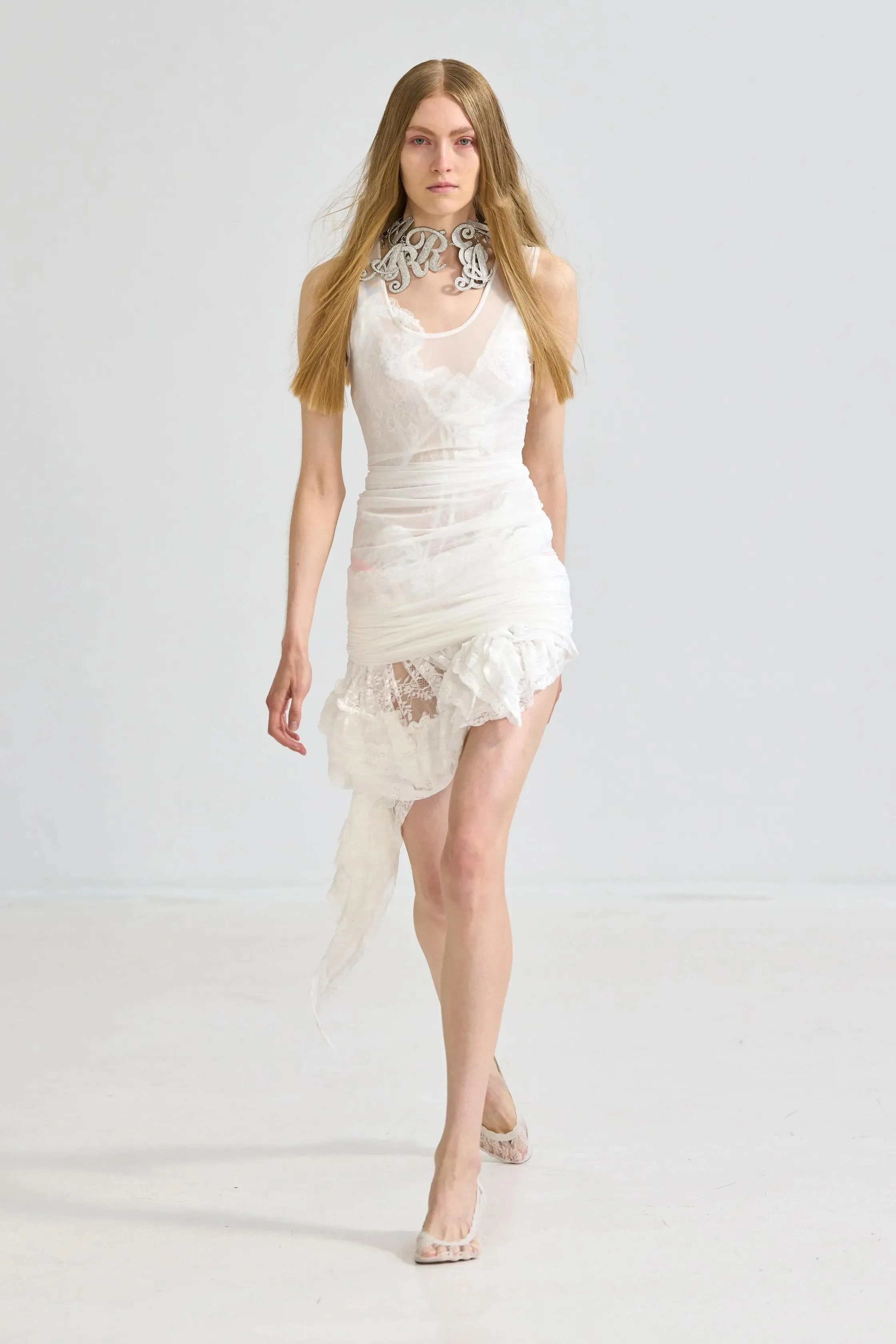 00014-area-spring-2027-ready-to-wear-credit-gorunway.jpeg