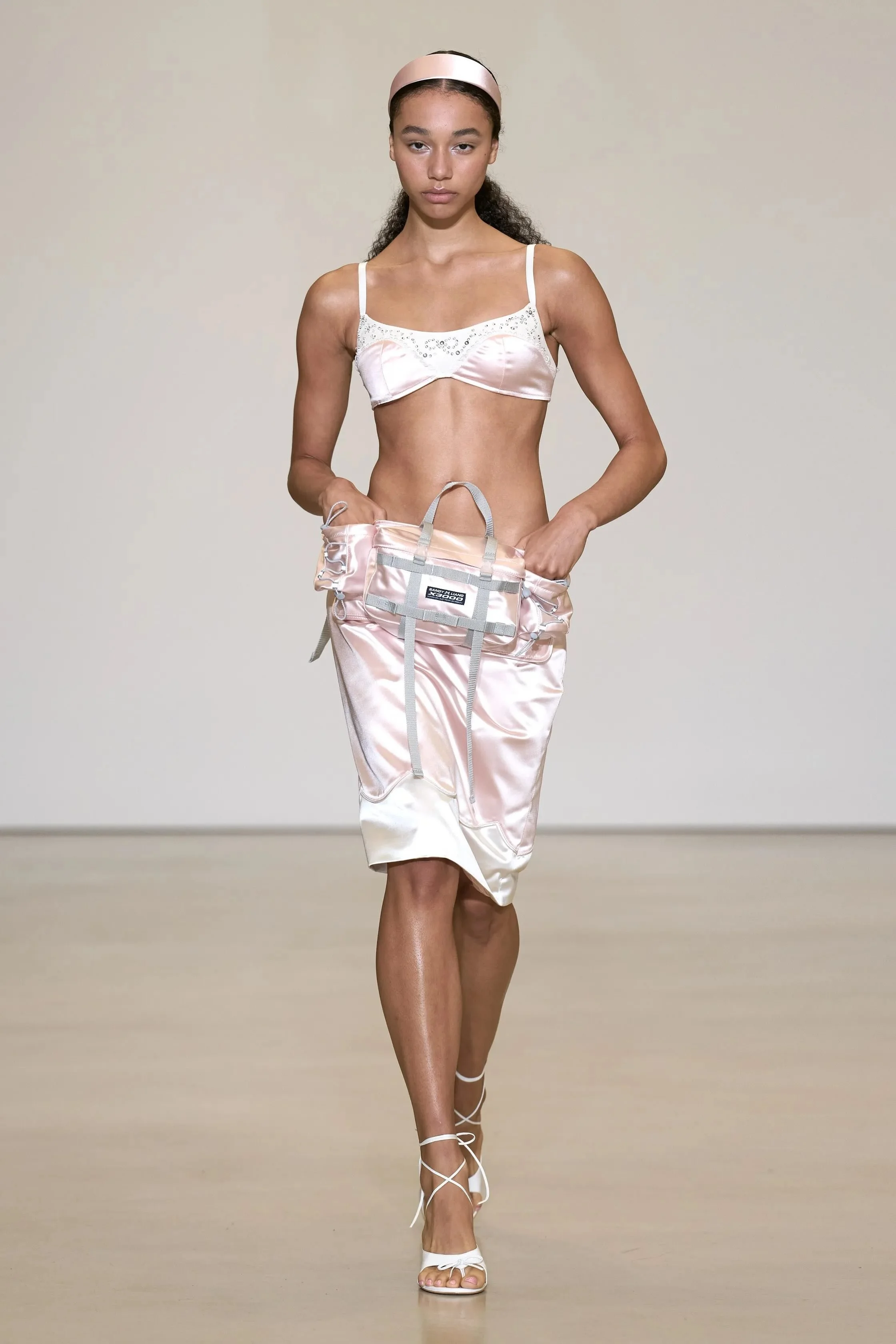 00009-sandy-liang-spring-2027-ready-to-wear-credit-gorunway.jpeg