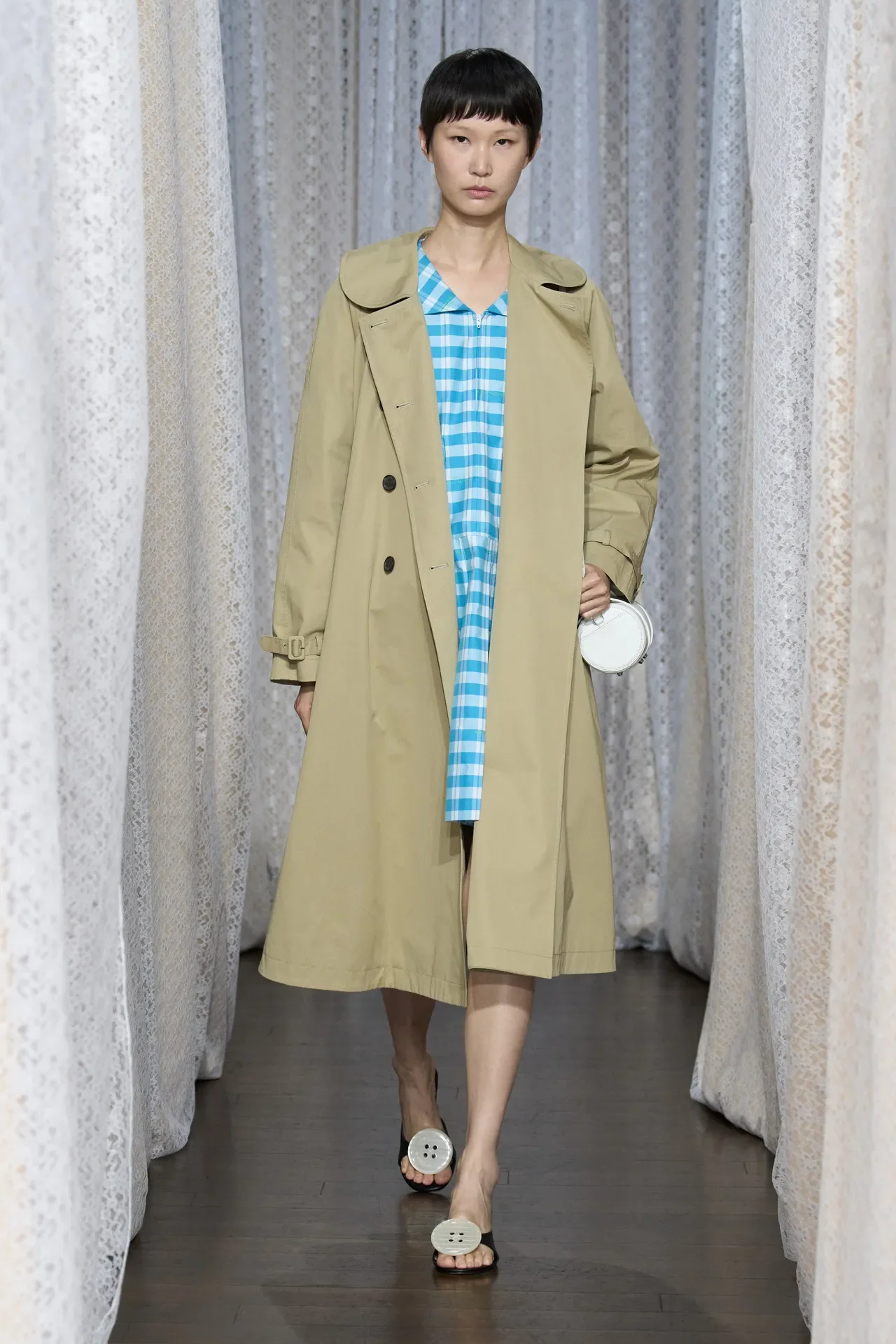 00019-sandy-liang-spring-2026-ready-to-wear-credit-gorunway.webp