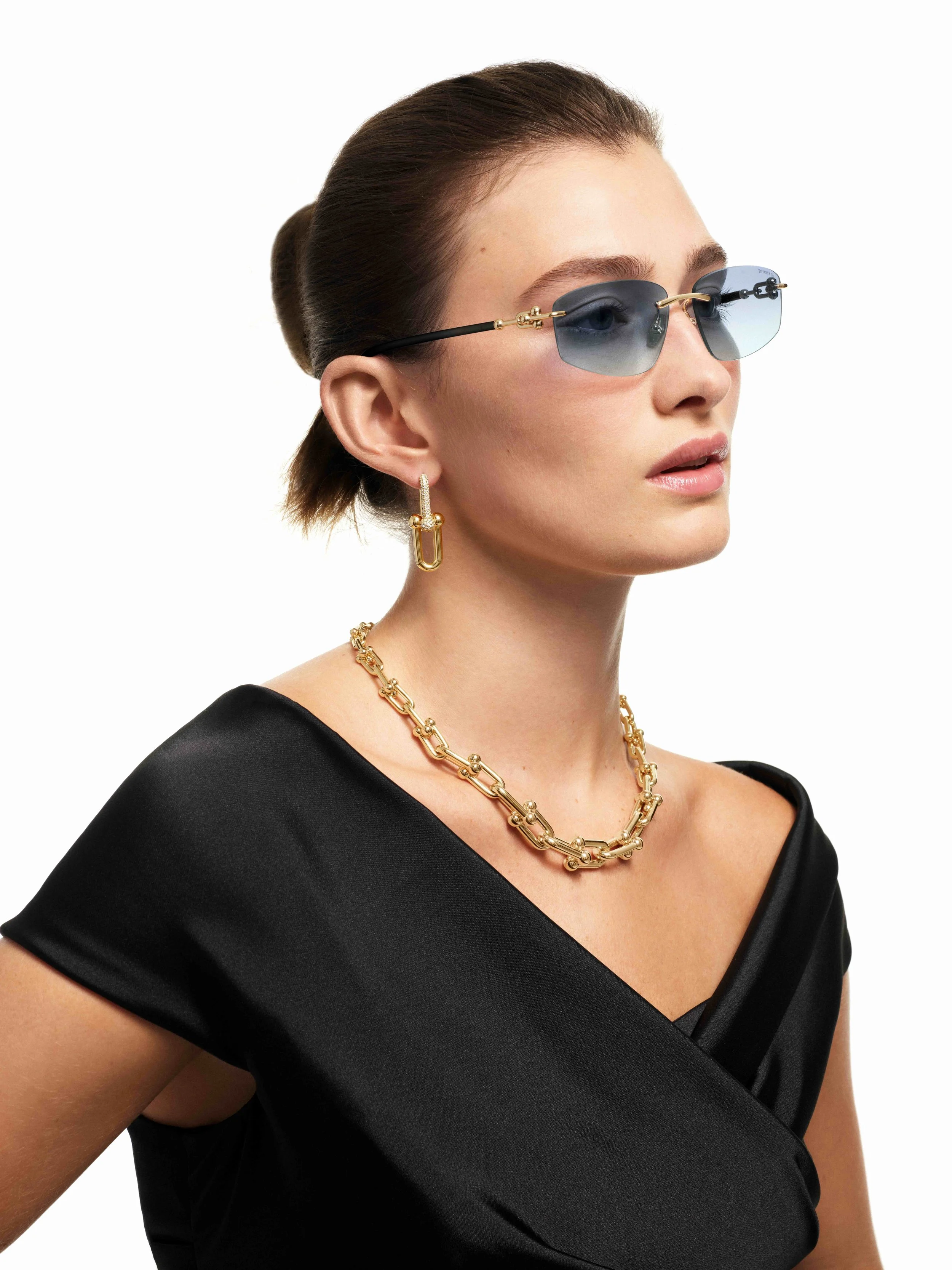 _75957319_FALL25-EYEWEAR-SIO_SHOT10_014_STEPHENREBECCA_250813_I.jpeg