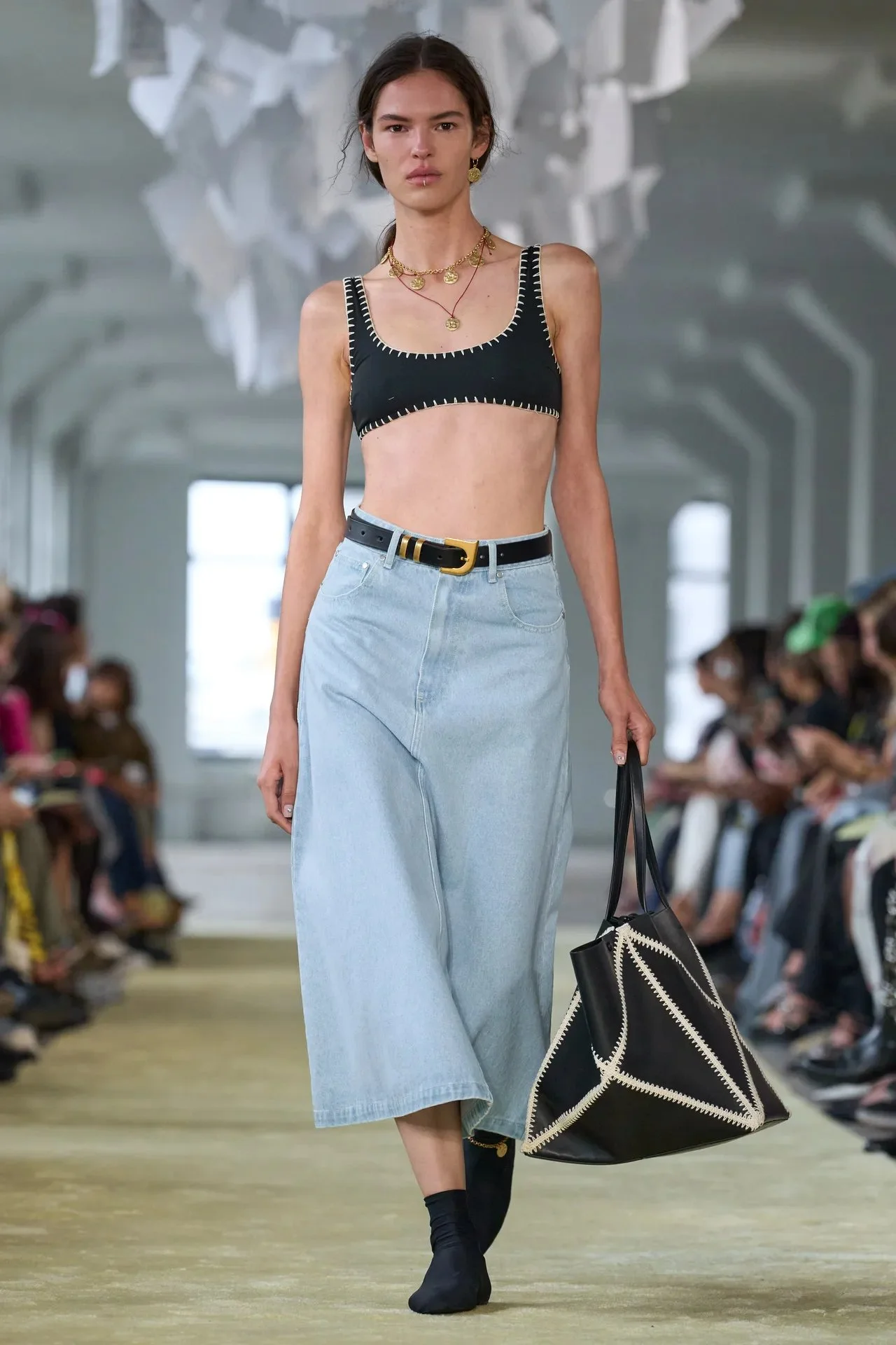 00011-nanushka-spring-2025-ready-to-wear-credit-gorunway.jpg