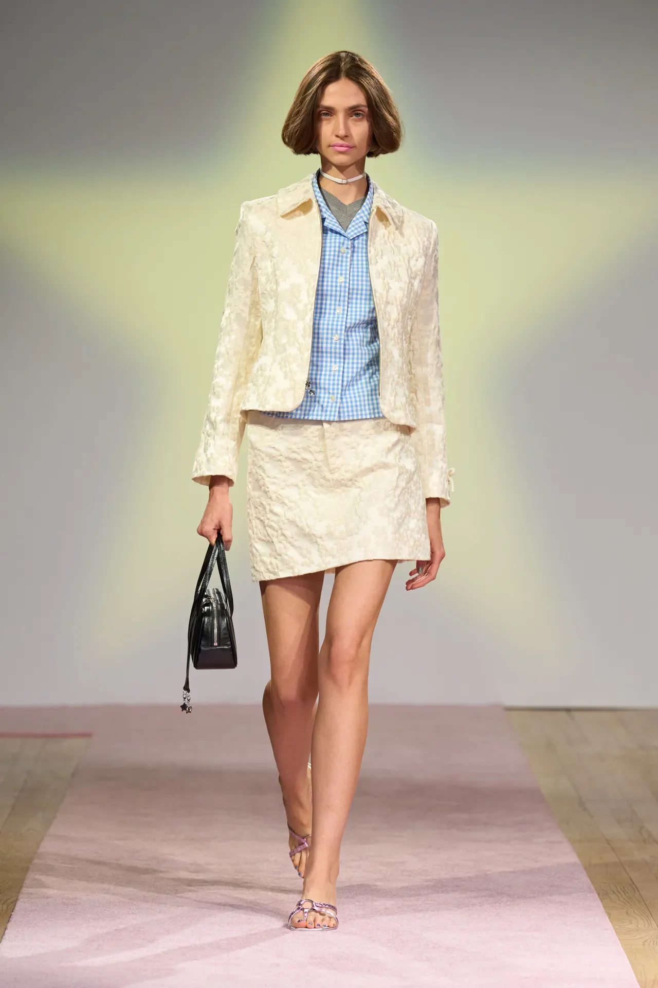 00008-sandy-liang-spring-2025-ready-to-wear-credit-gorunway.webp