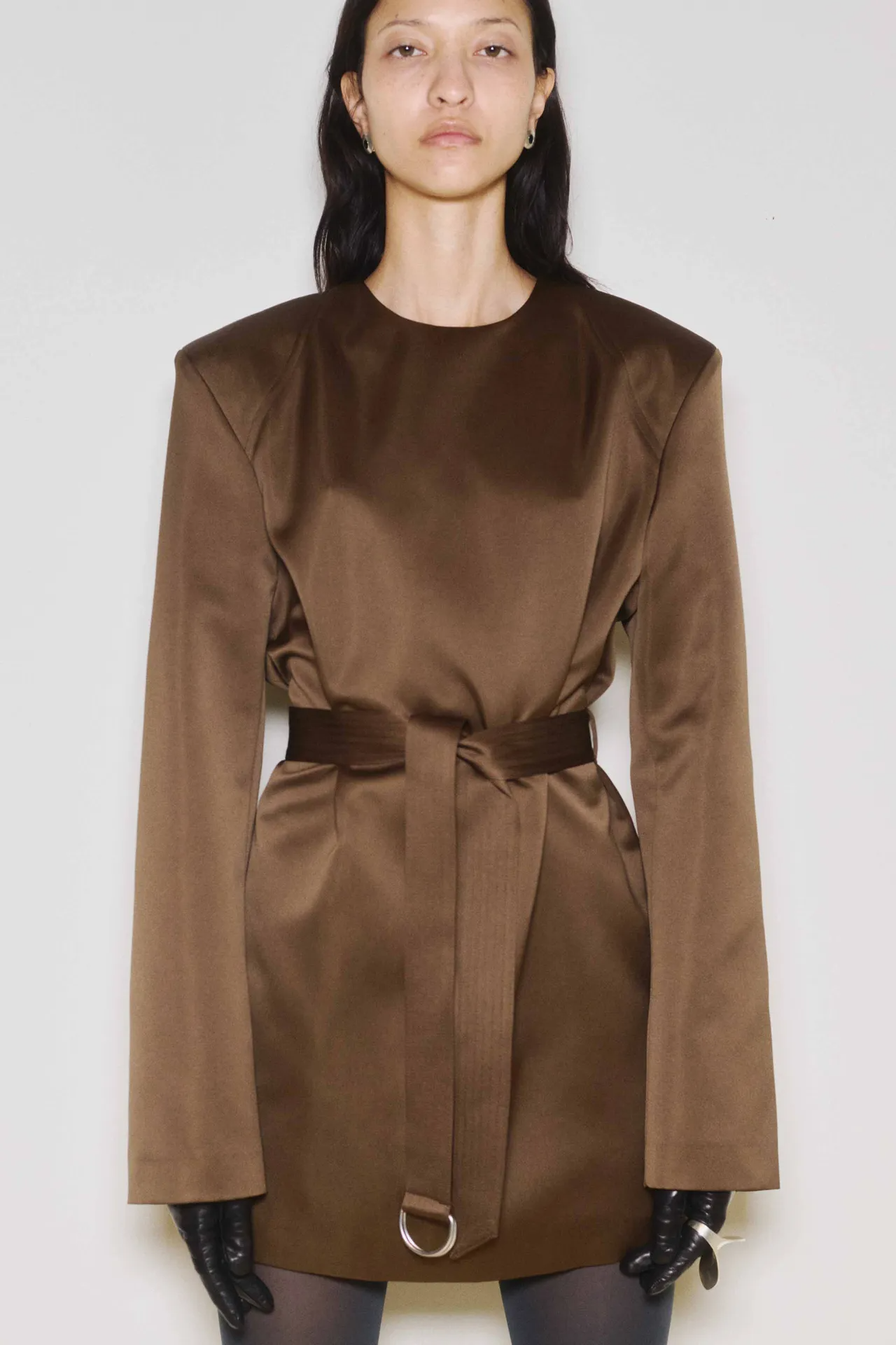 00020-nanushka-fall-2025-ready-to-wear-credit-brand.png