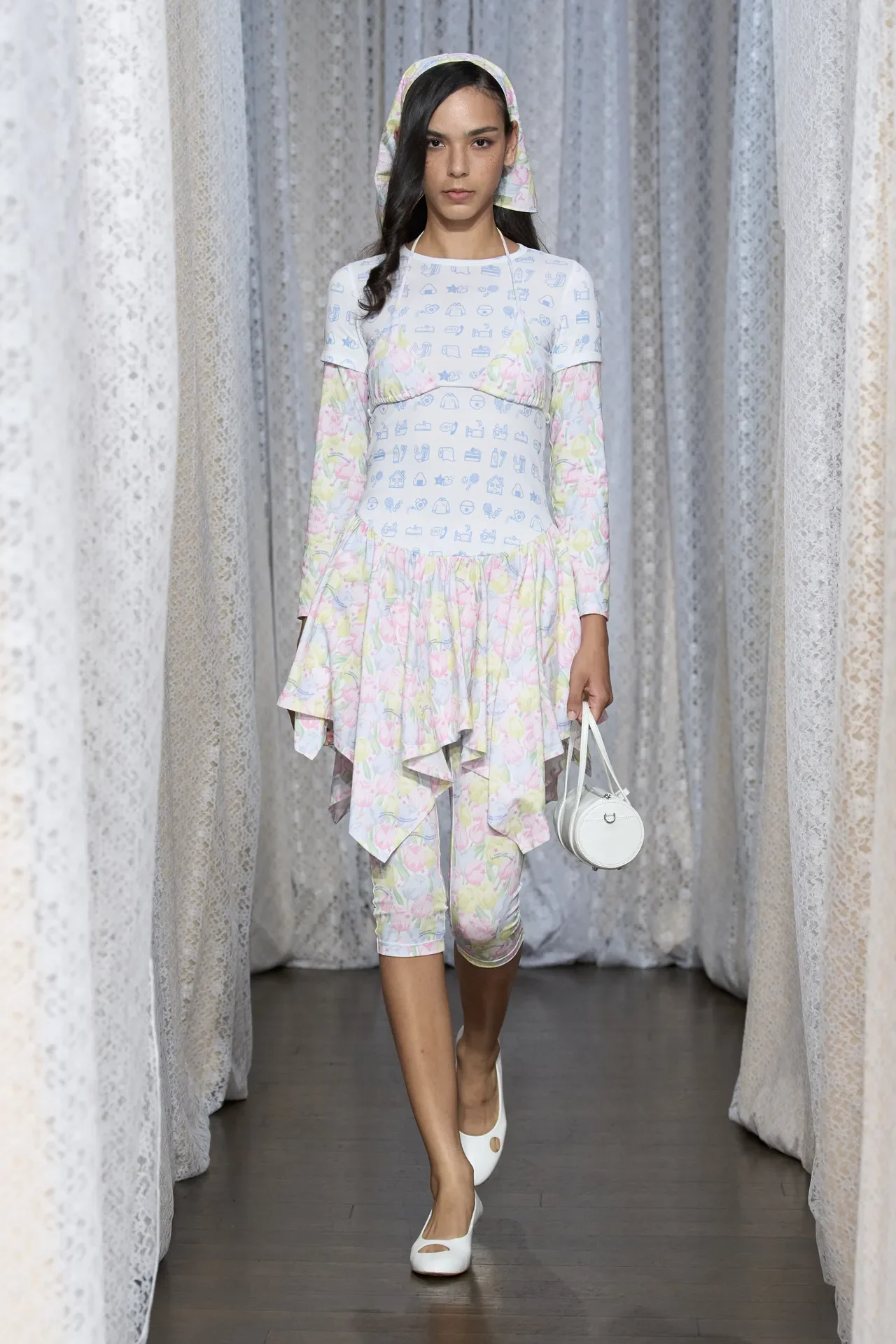00030-sandy-liang-spring-2026-ready-to-wear-credit-gorunway.webp