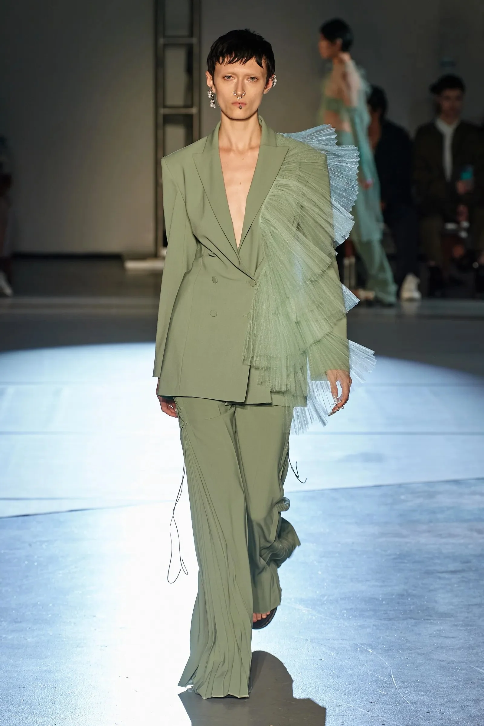 00017-adeam-spring-2024-ready-to-wear-credit-gorunway.jpeg