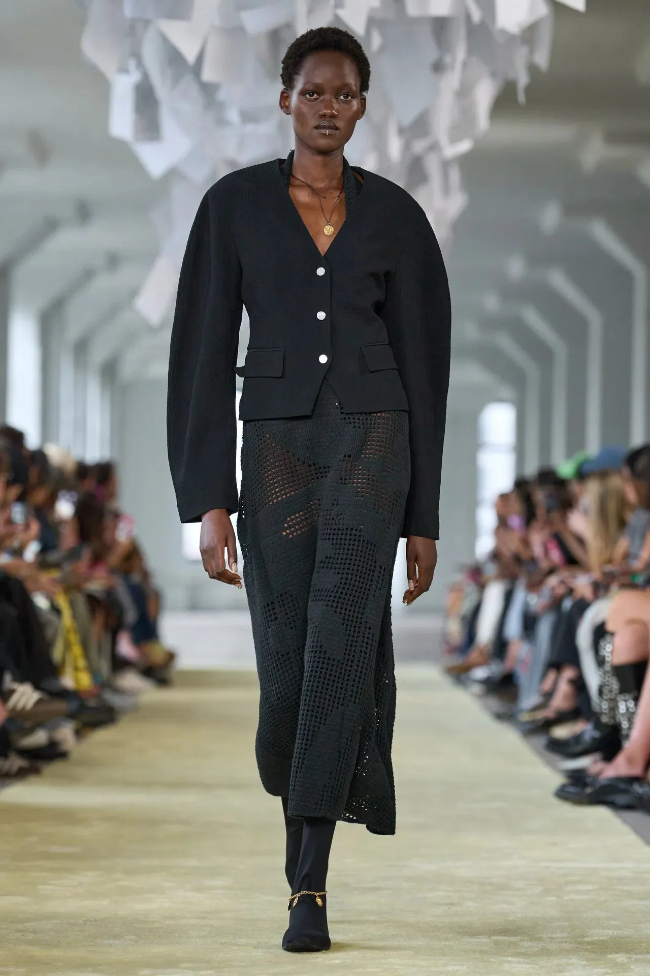 00029-nanushka-spring-2025-ready-to-wear-credit-gorunway.jpg