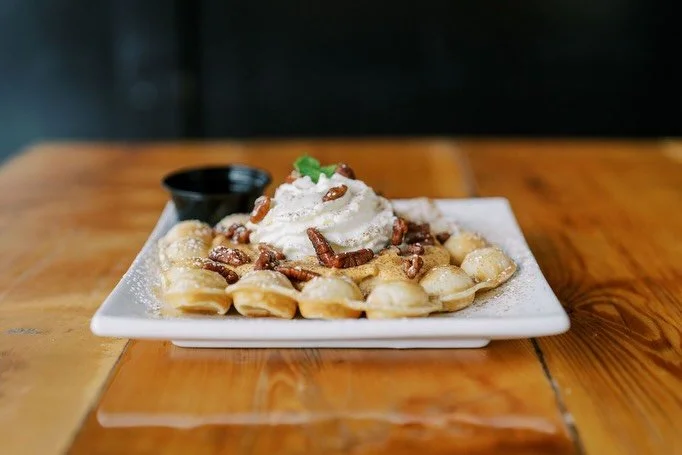 She&rsquo;s back and looking beautiful as ever! Give our Pumpkin Pecan Cheesecake a try!

Pumpkin sweet cream, caramel drizzle, candied pecans, cinnamon and house-made whipped cream 

.
.
#theexchangecoffee #wafflesandcrepes #deperecafe #weloveyou920