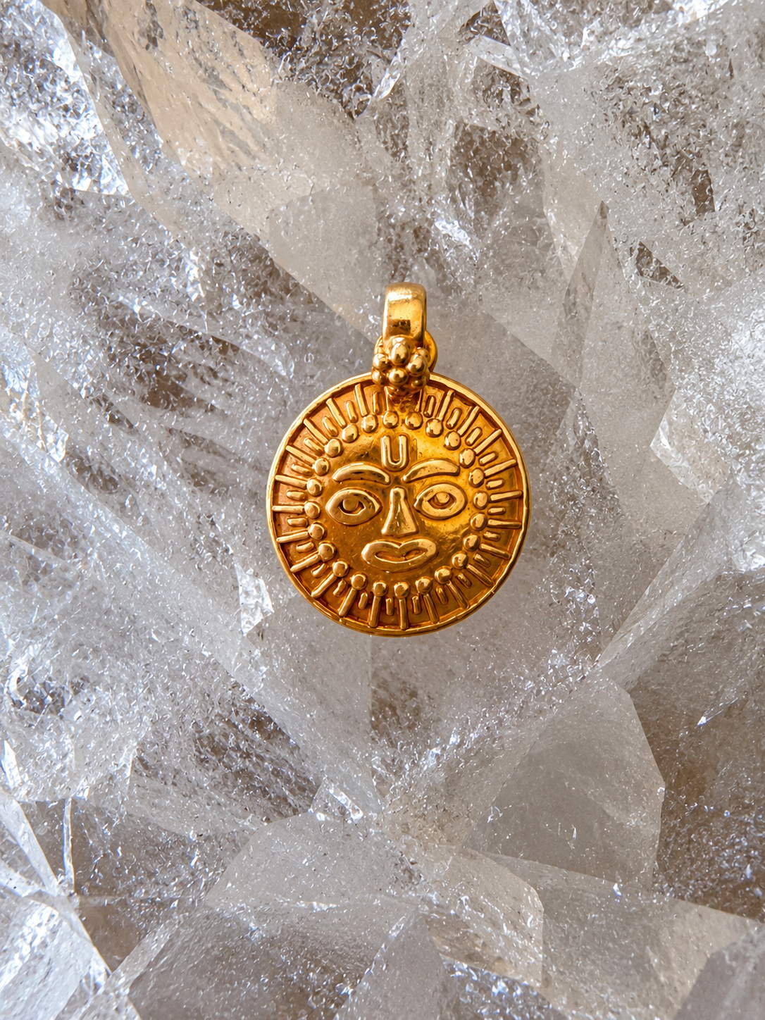 back of diamond ganesh pendant.png