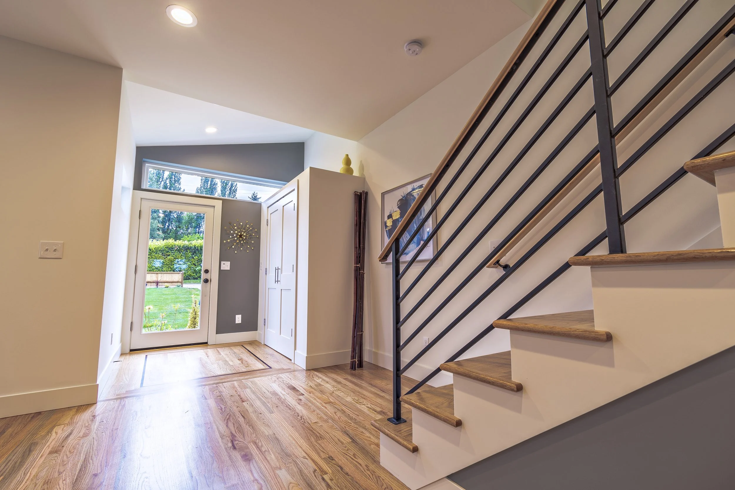 4 High Point House Entry.jpg