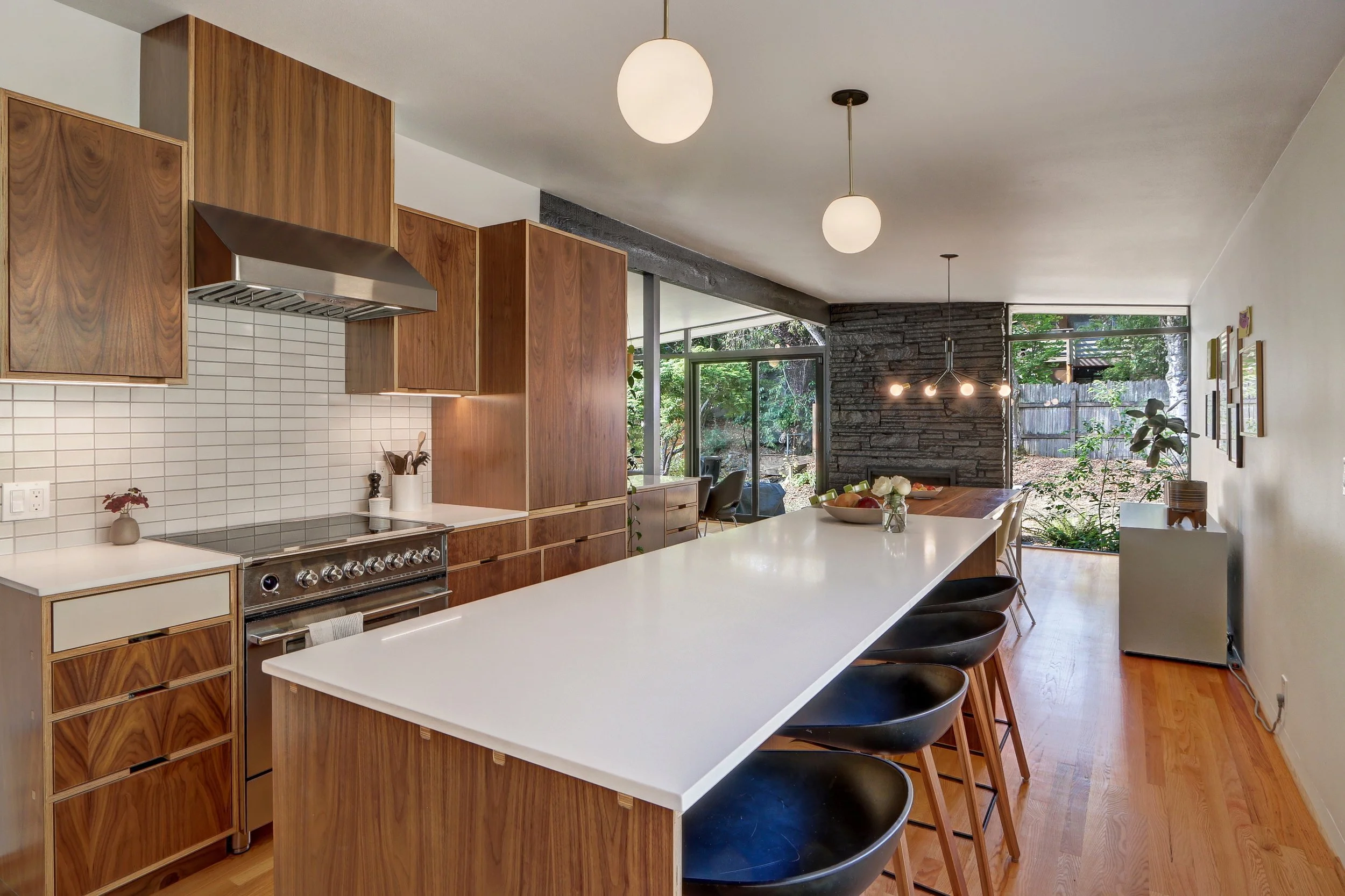 Magnolia Kitchen
