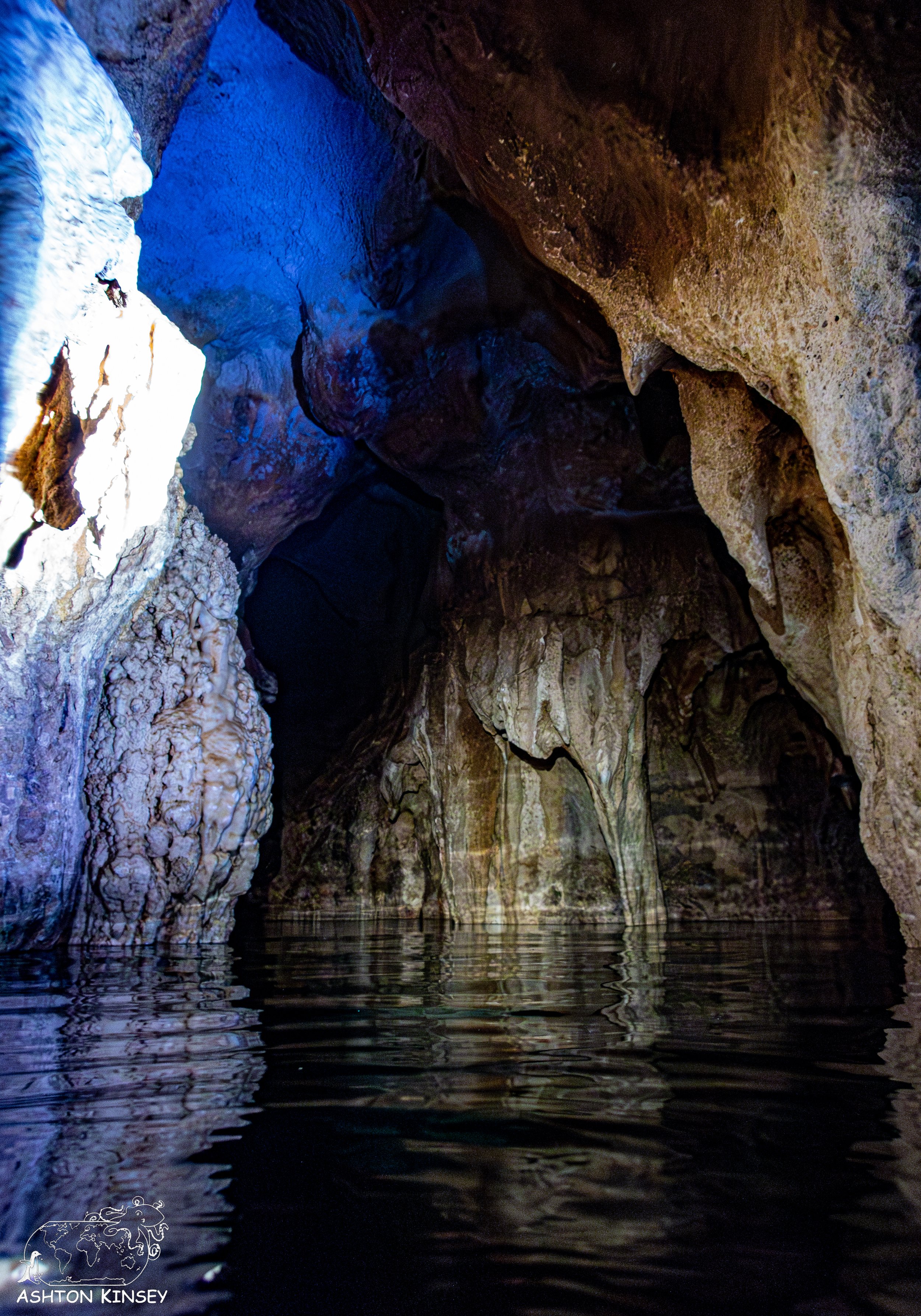 Chandelier Cave-6.jpg