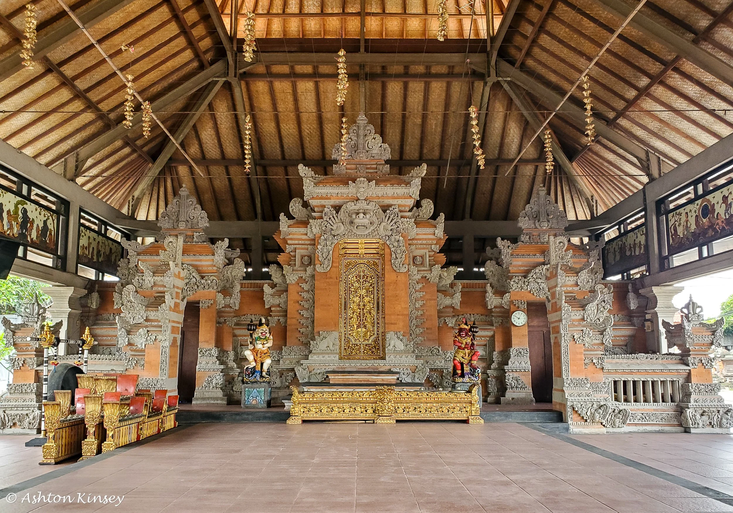 Tuman Ayun Temple-19.jpg
