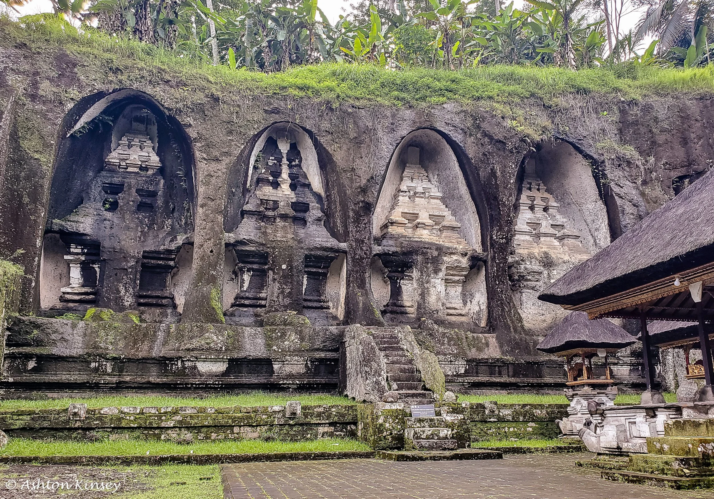 Tuman Ayun Temple-22.jpg