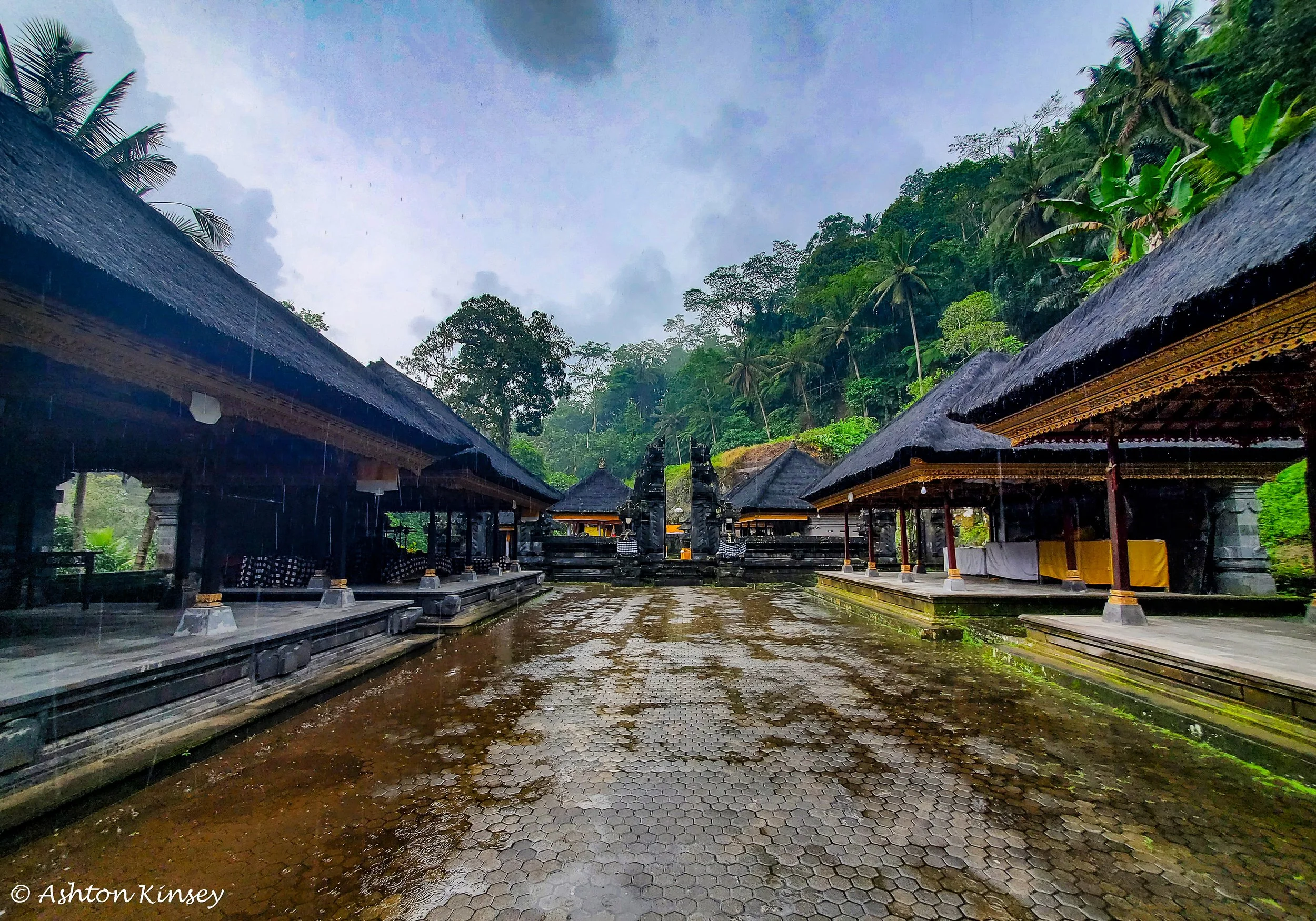 Tuman Ayun Temple-29.jpg