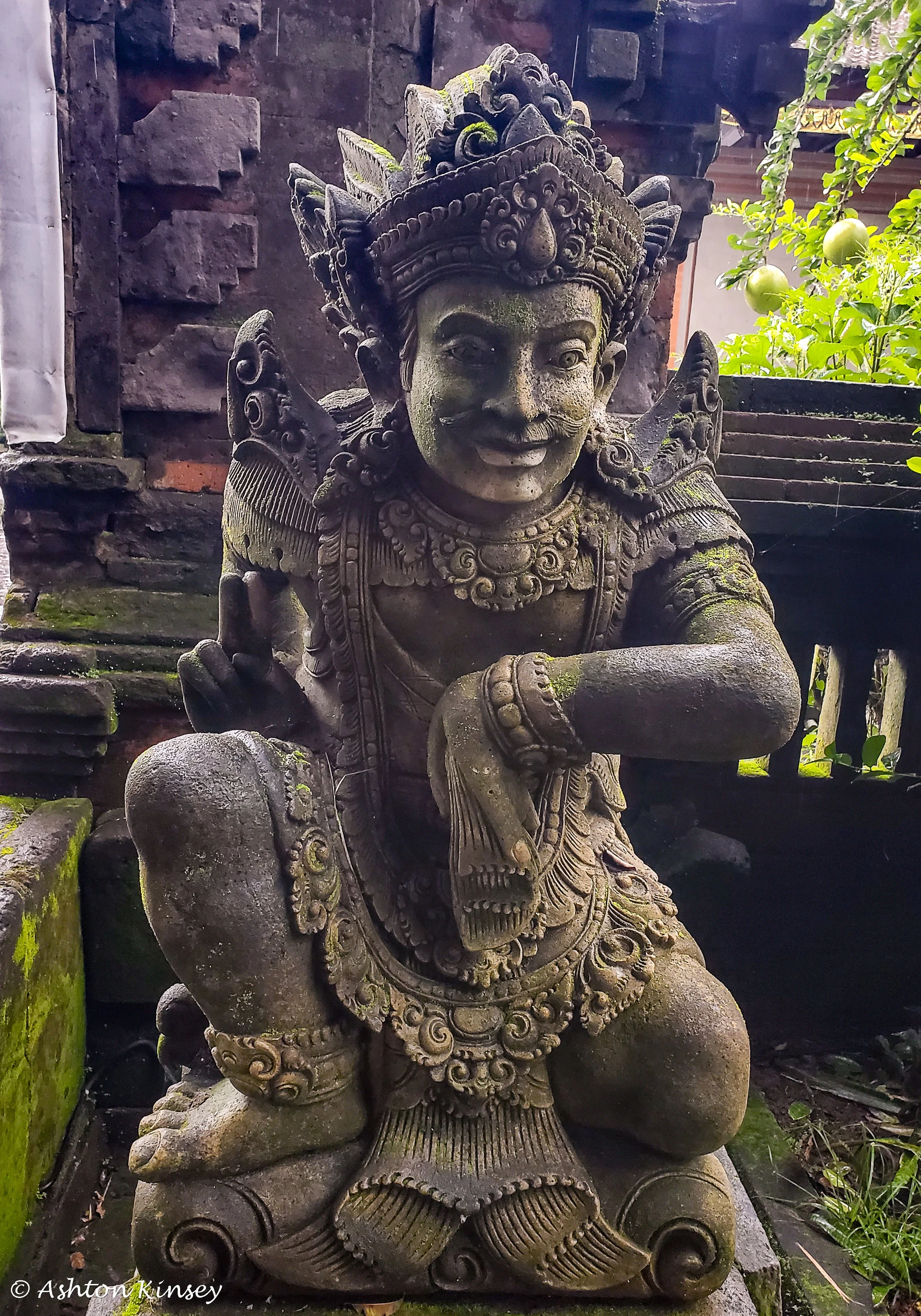 Pura Tirta Empul -2.jpg