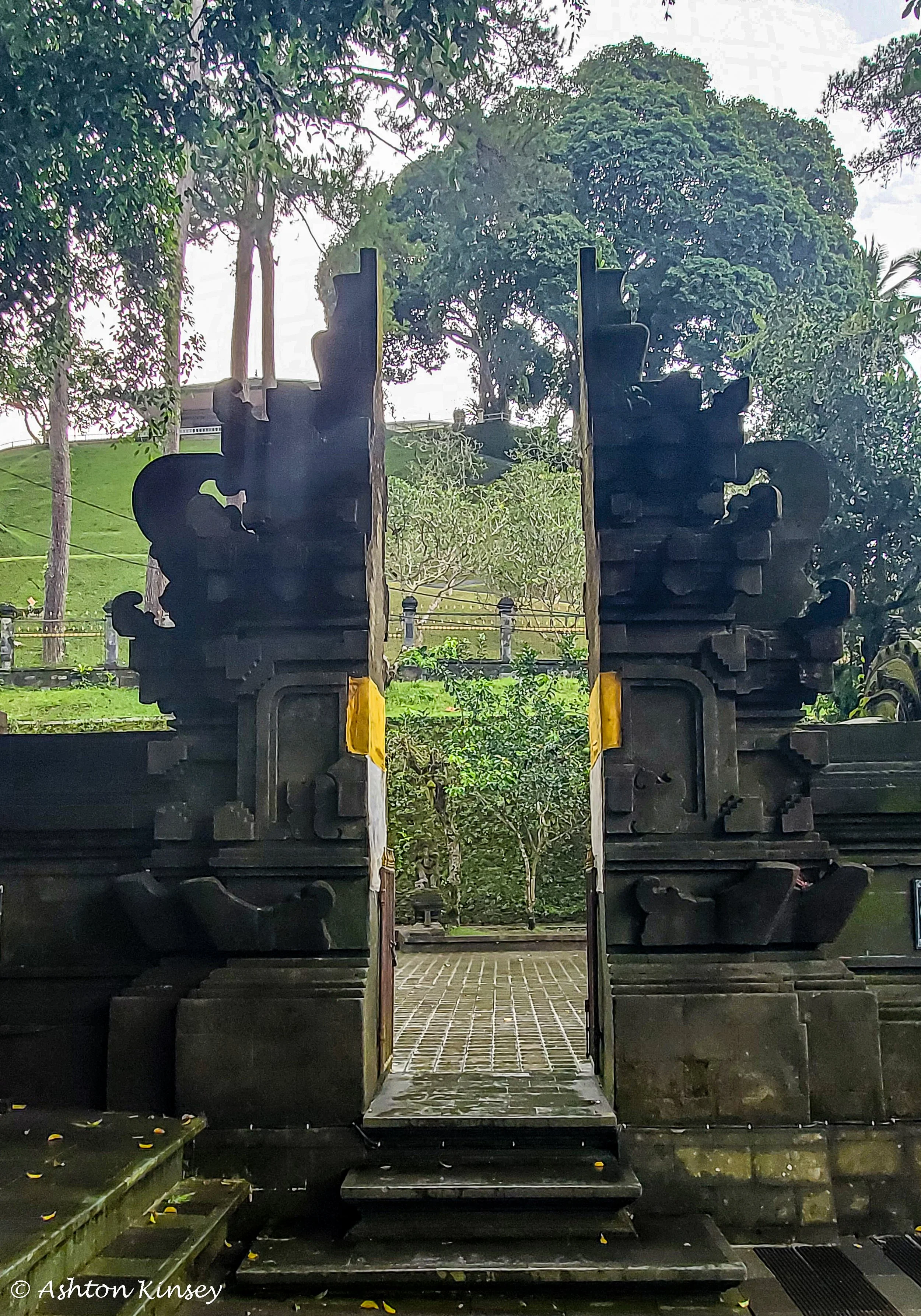 Pura Tirta Empul -3.jpg
