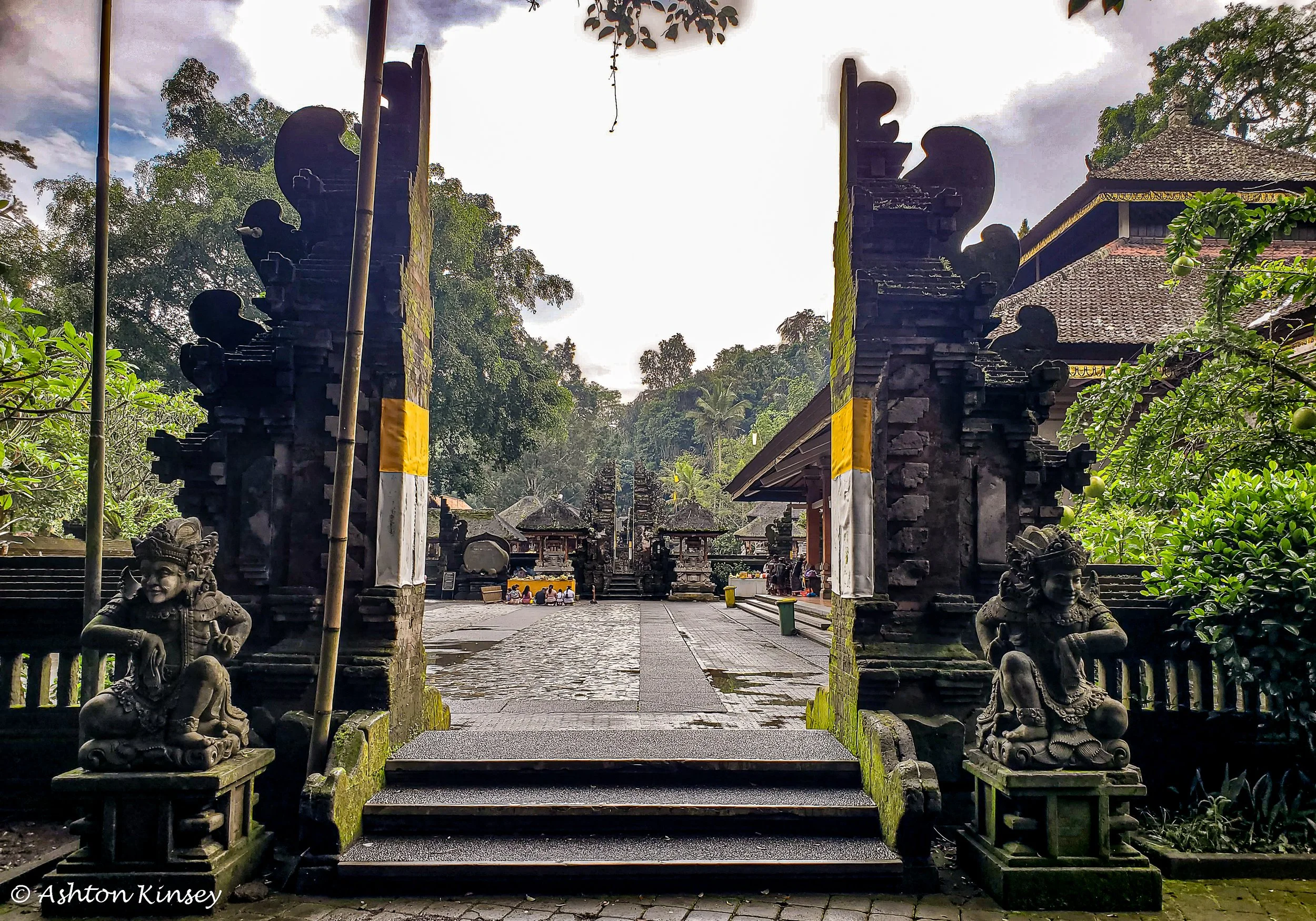 Pura Tirta Empul -8.jpg