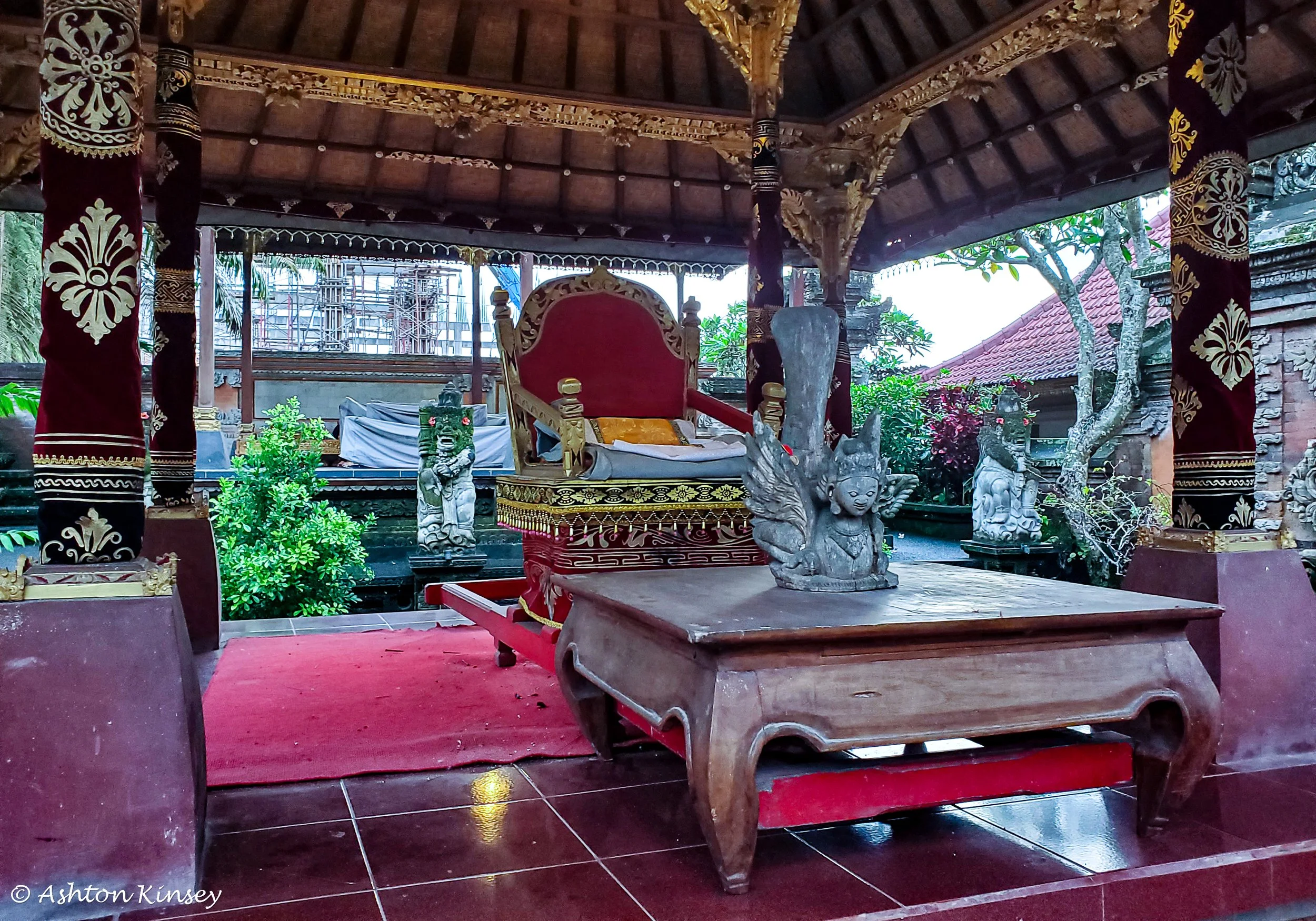 Puri Saren Agung-6.jpg