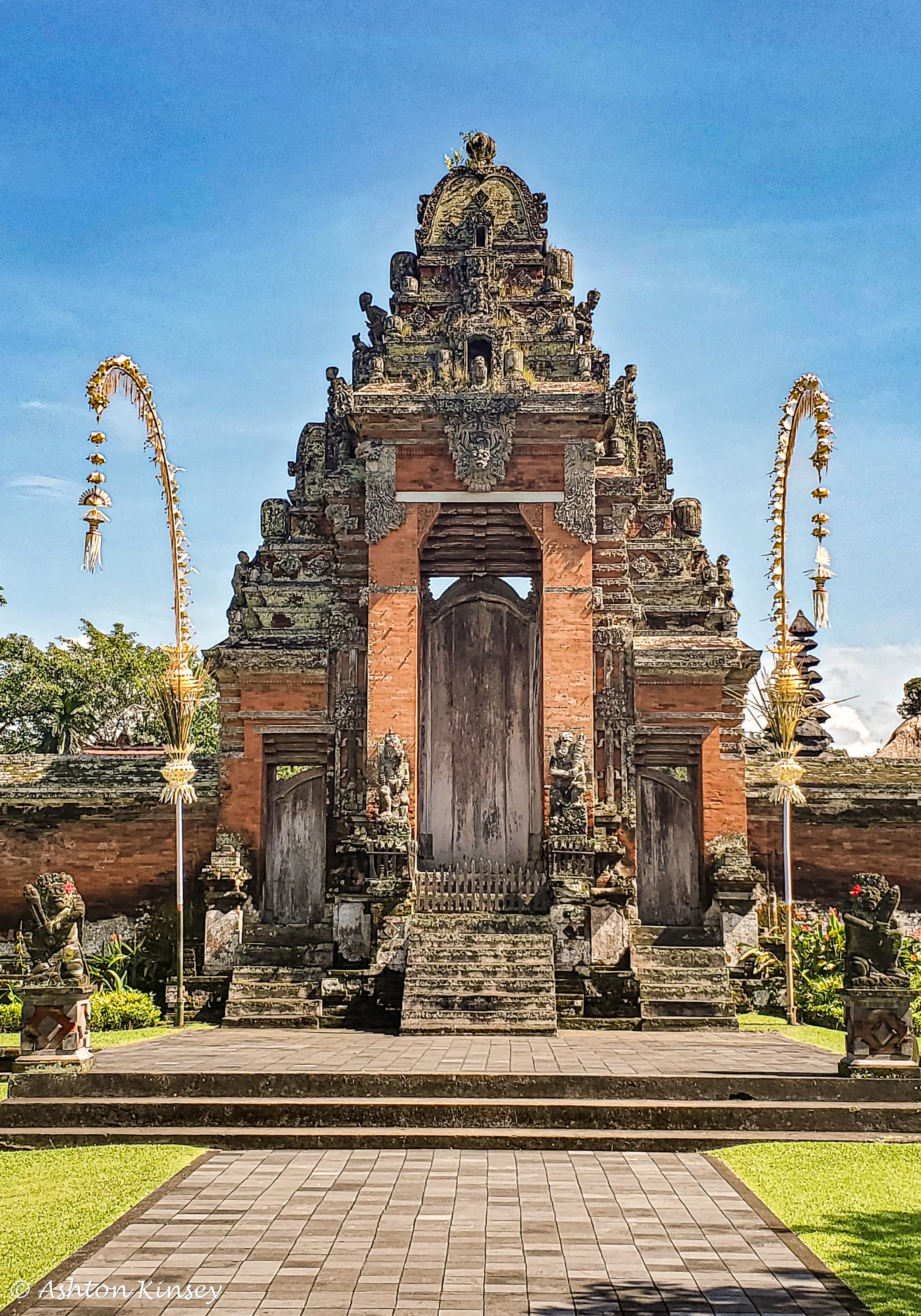 Tuman Ayun Temple-3.jpg