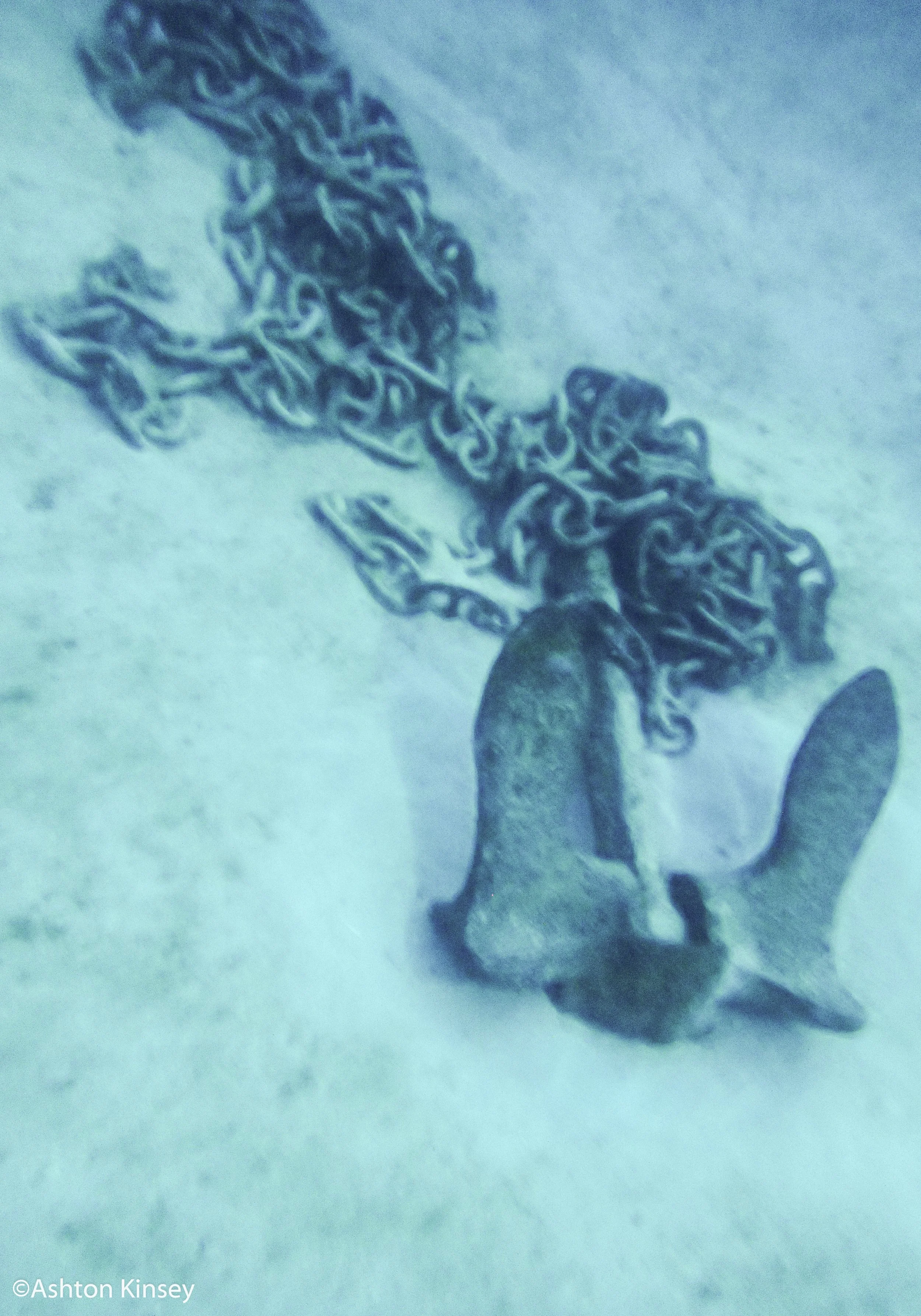 Okinawa wreck chain.jpg