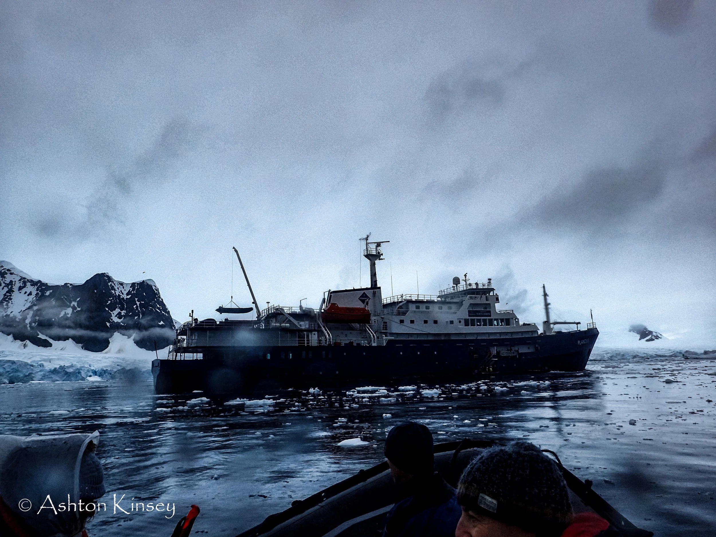 Antartica Dive 1-8.jpg