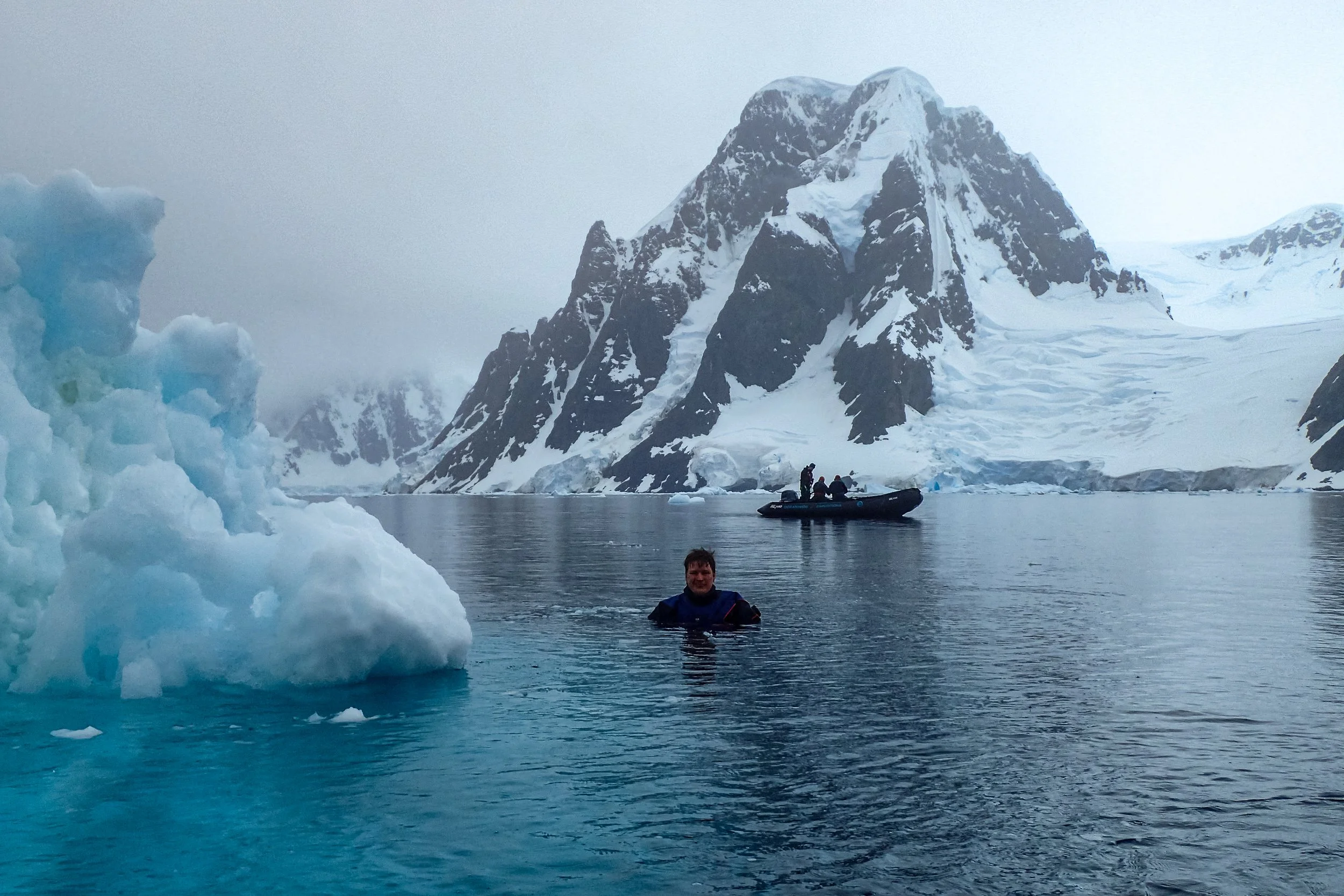 Antartica Dive 1-9.jpg