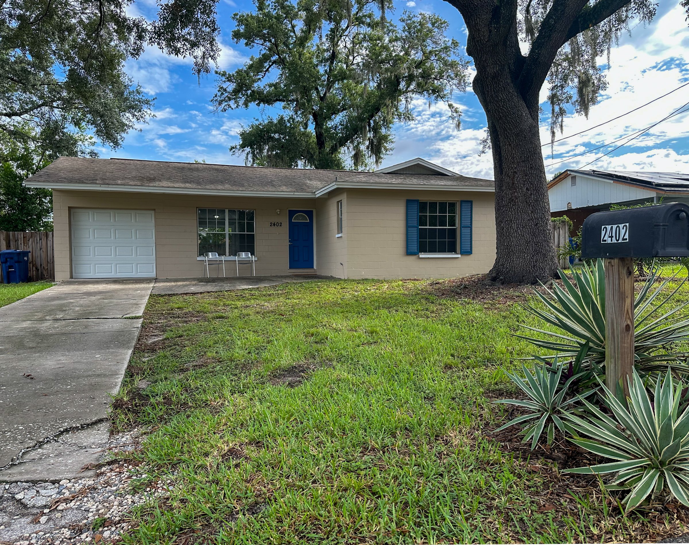99th Ave _ House Rentals LLC _ Front 4.jpg