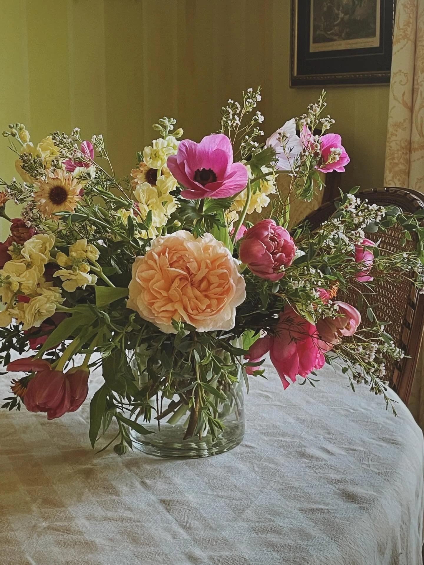 Spring&rsquo;s first blooms. The garden is popping!