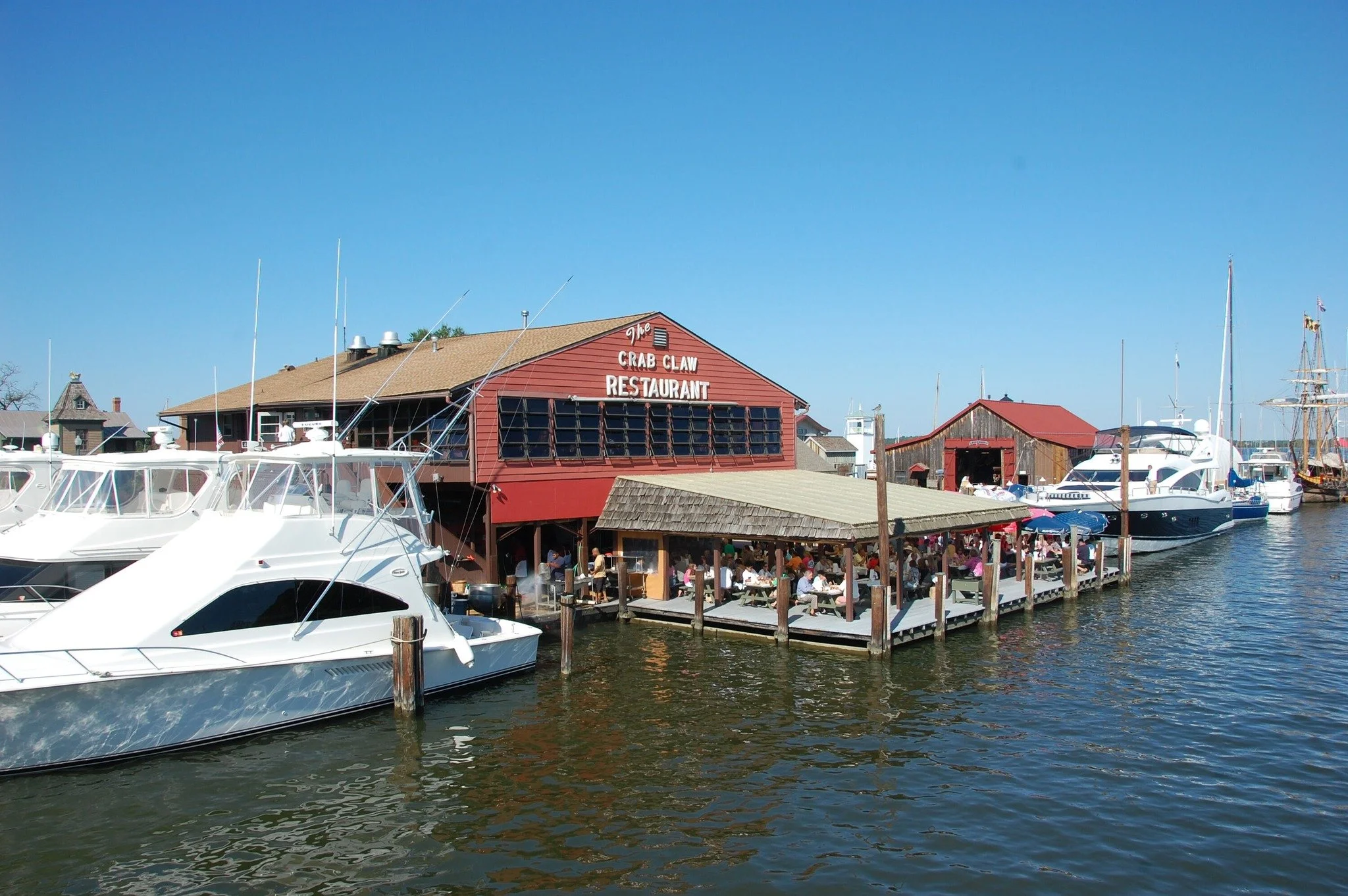 crab-claw-restaurant-to-stay-open.jpg