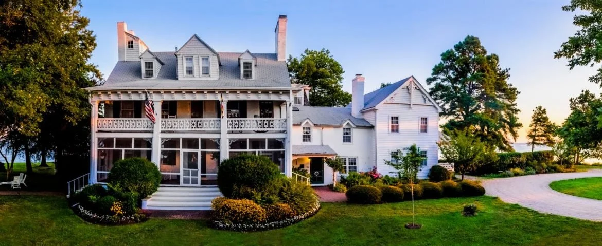 Wades Point Inn