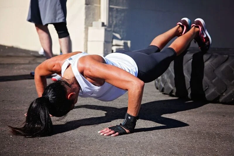 Decline pushups - Outdoor Boot Camp