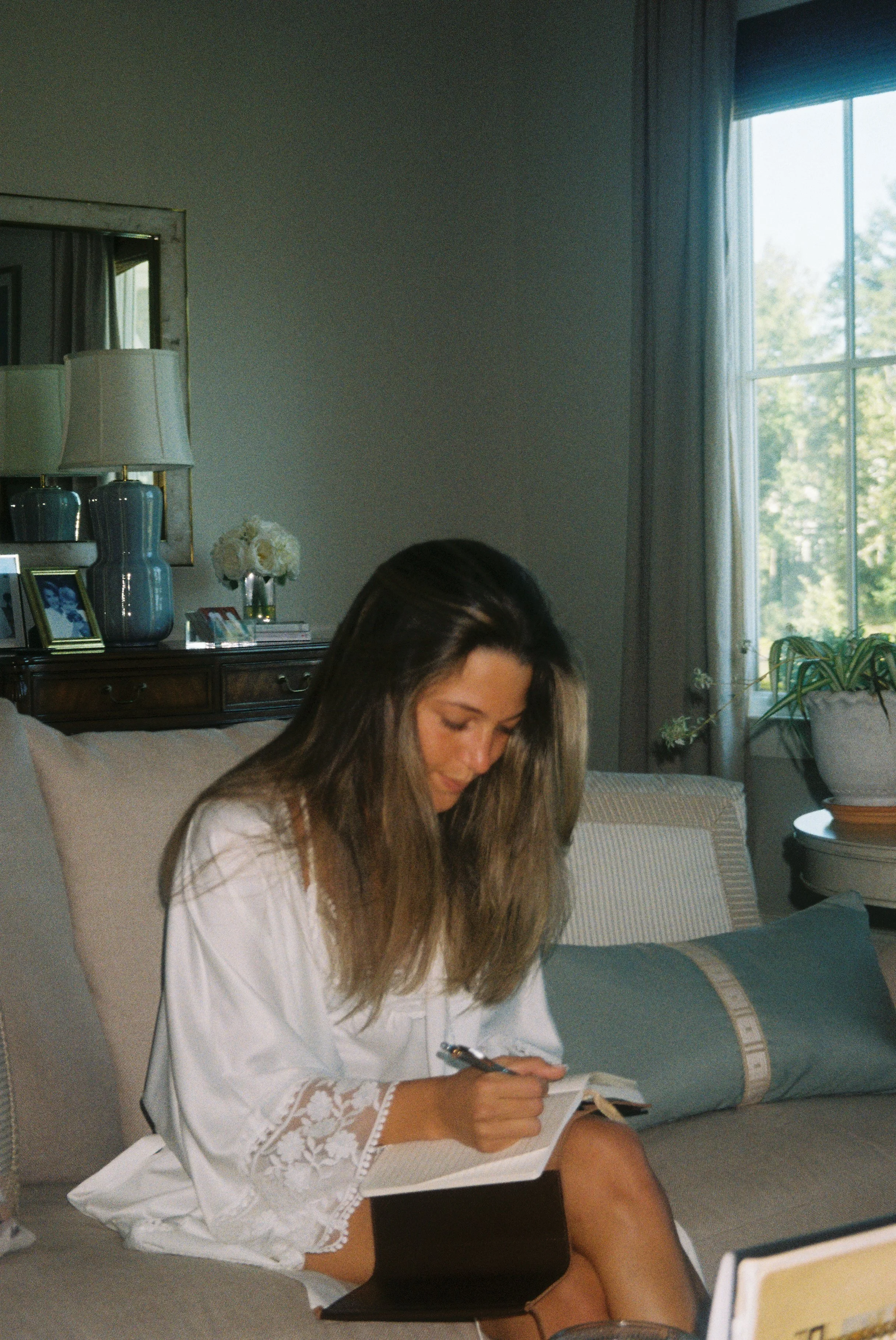 220866001559-R1-026.JPG