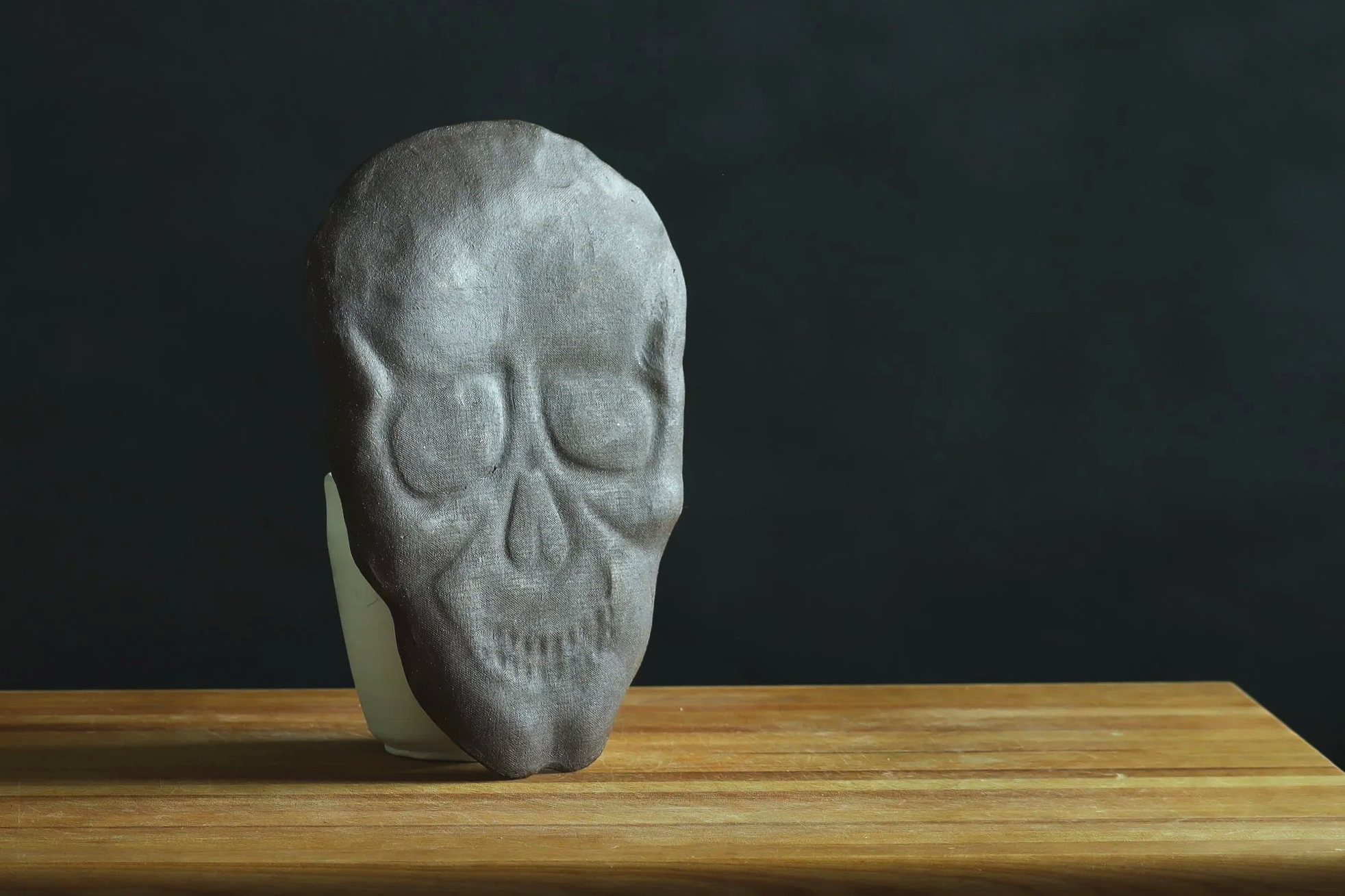 1015+Platter+Skull+Artwork+02.png