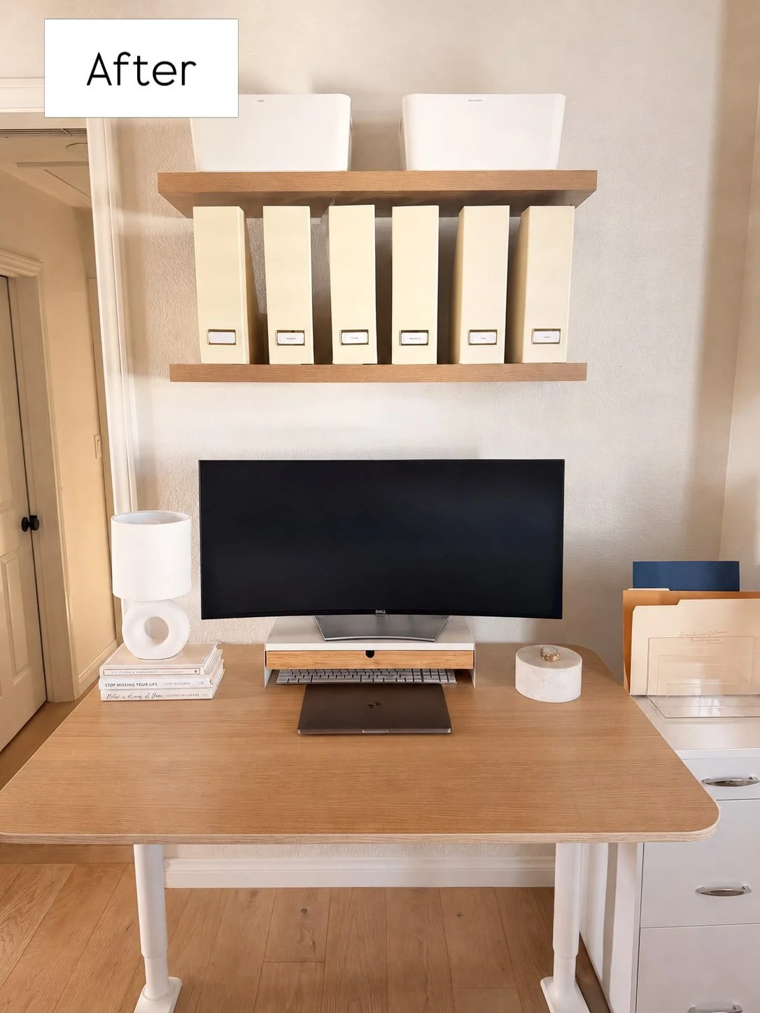 DESK DECLUTTER- A reminder that you don&rsquo;t always need a full makeover. Thoughtful decluttering and a few intentional styling updates transformed this small workspace into one that feels brighter, more open, and ready to inspire 📈🖥️🧠