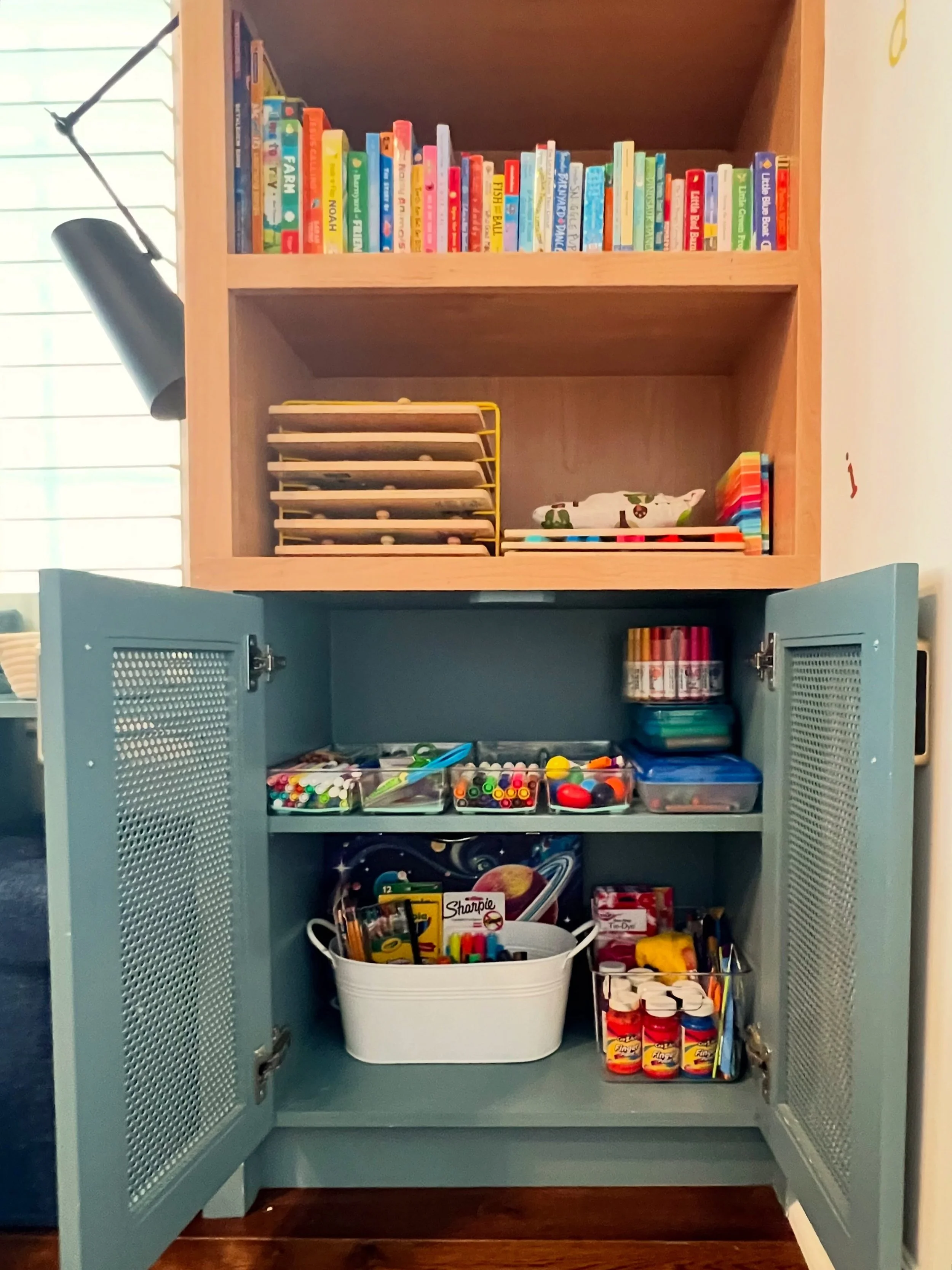 CREATIVE CORNERS- I love helping clients create functional systems in every area of their space. Art, school, &amp; play ; we have a corner for it all 🎨📚🧸