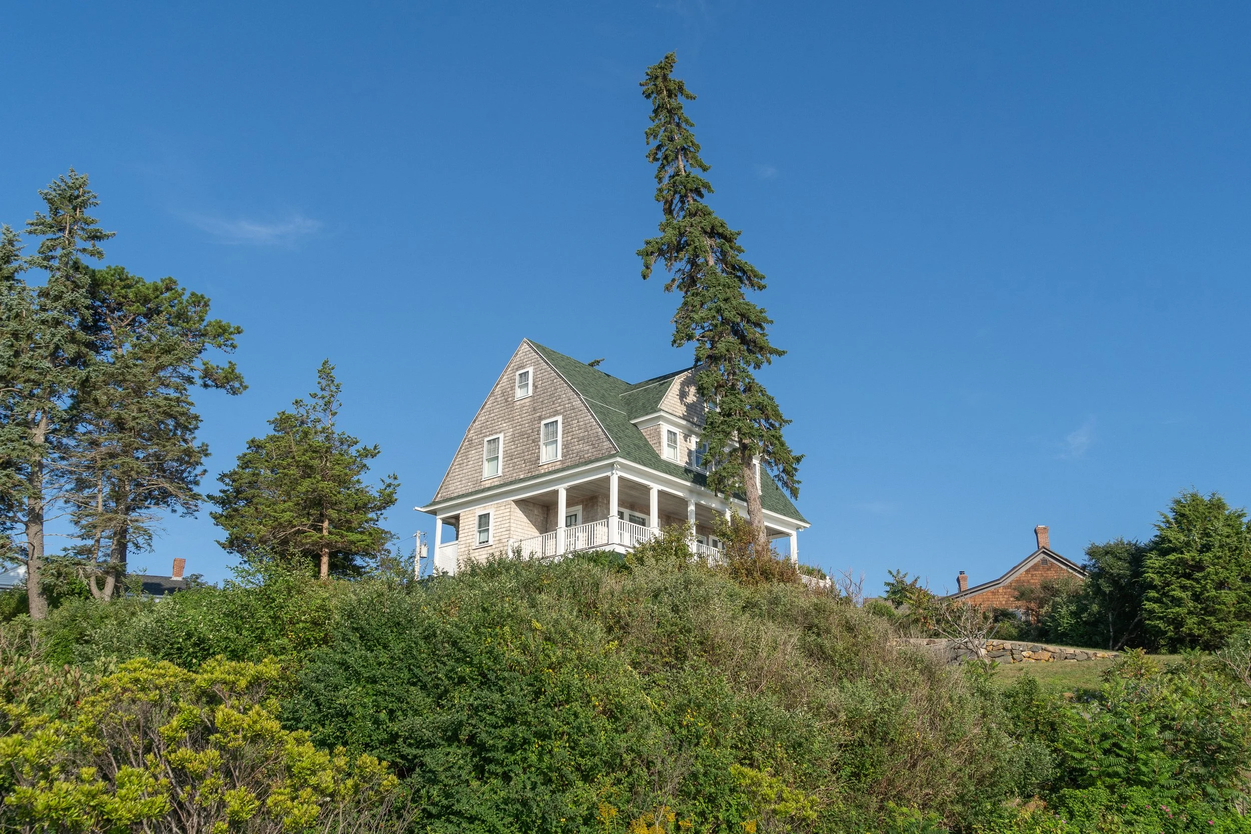 Coastal home overlooking the Marginal Way in Ogunquit, Maine