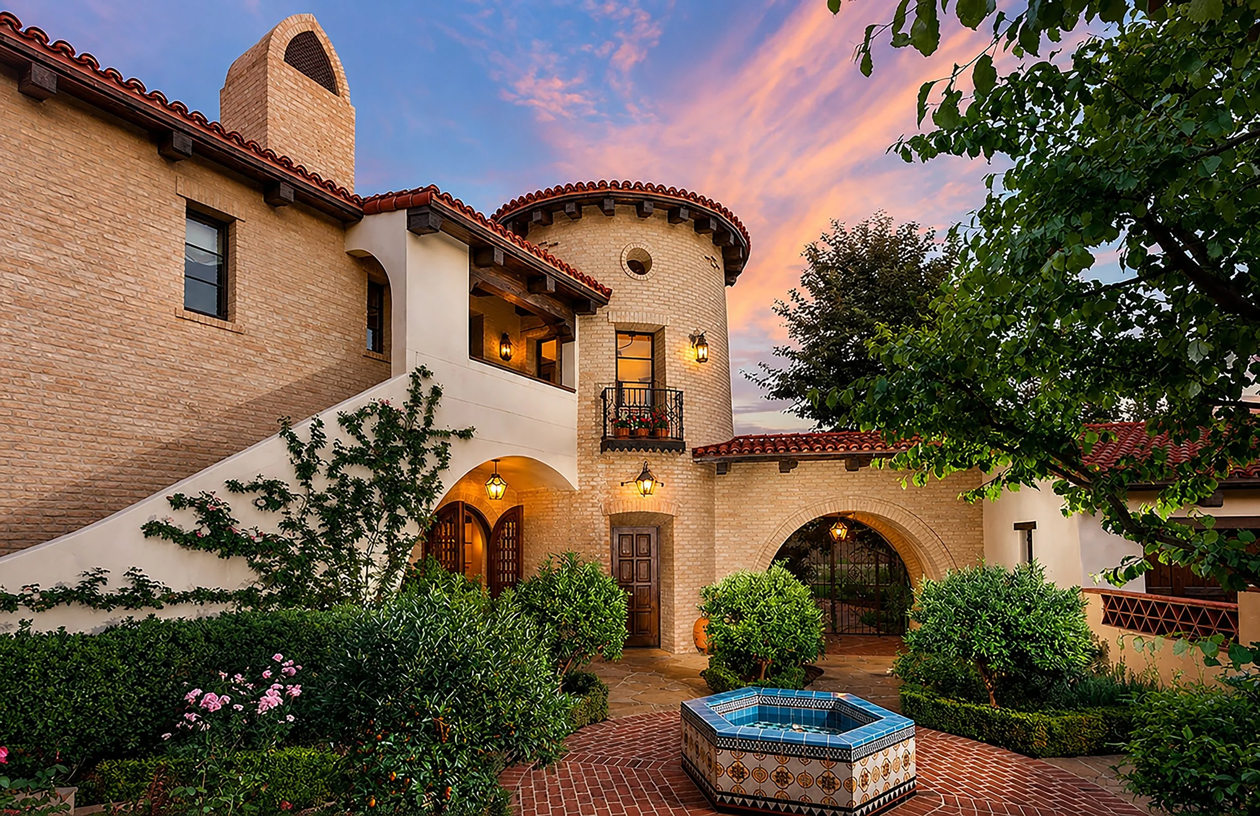 ANDERSON RESIDENCE