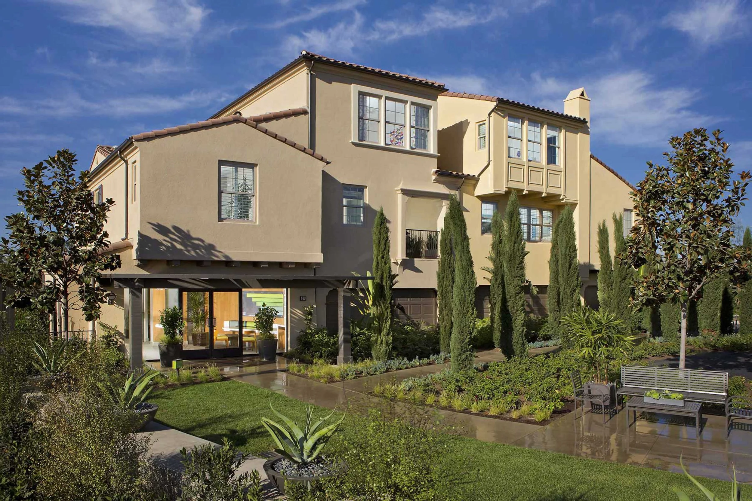 2_Zinnia_Cal-Pac_Homes_EricFiggePhotos.JPG