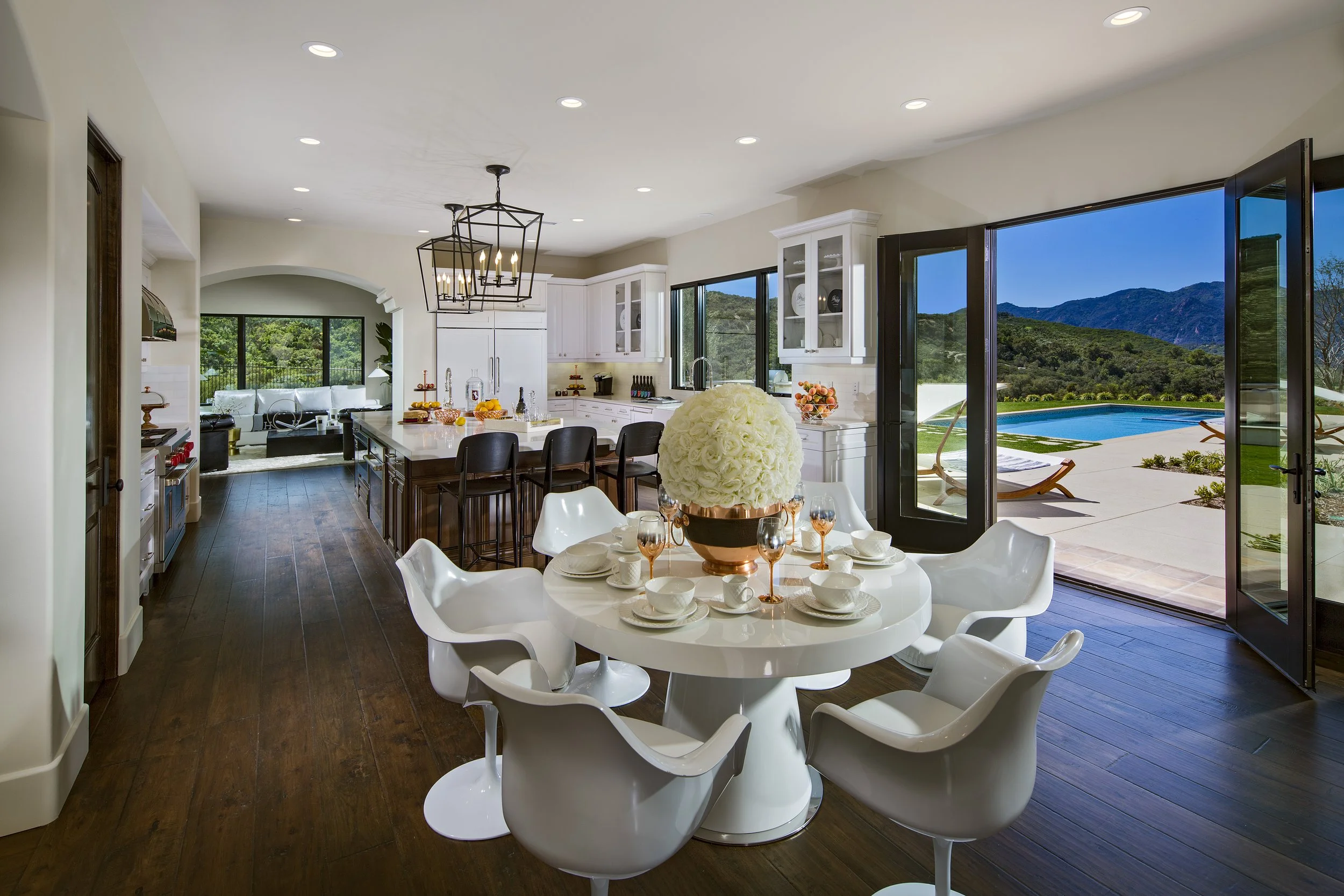 COUNTRY RIDGE