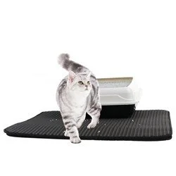 Stop litter escaping the box with this litter trapping mat.